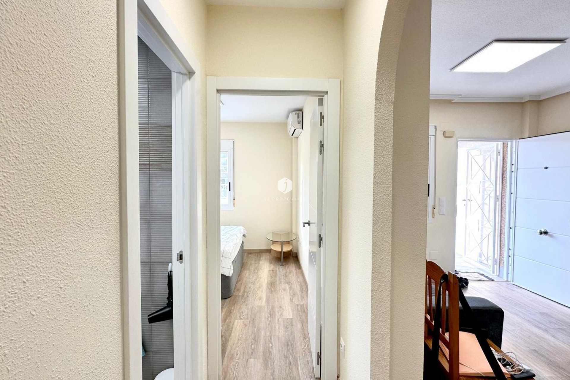 Aus zweiter Hand - Bungalow -
Torrevieja - Torreblanca