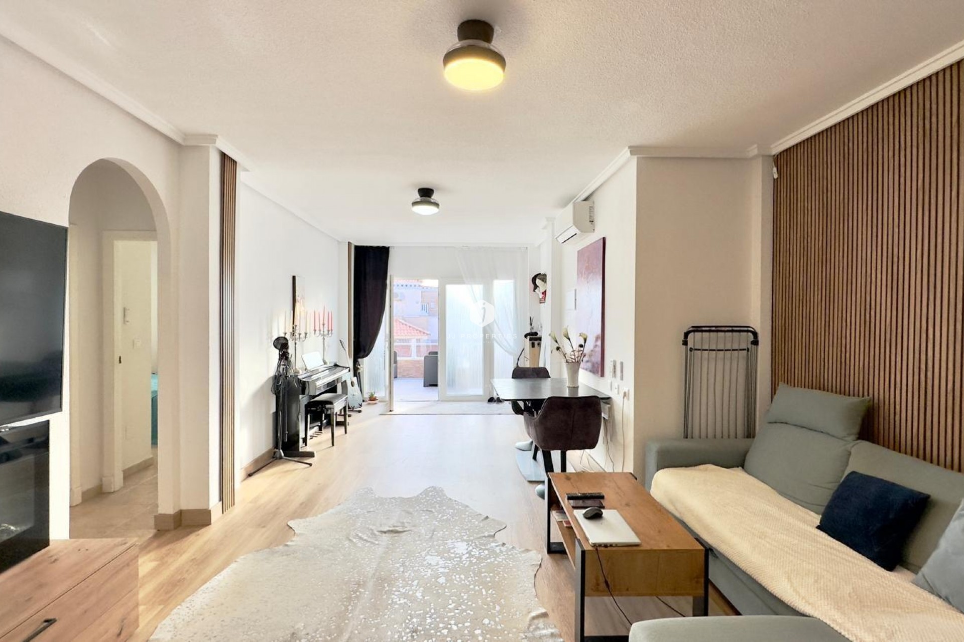 Aus zweiter Hand - Bungalow -
Torrevieja - Torreblanca