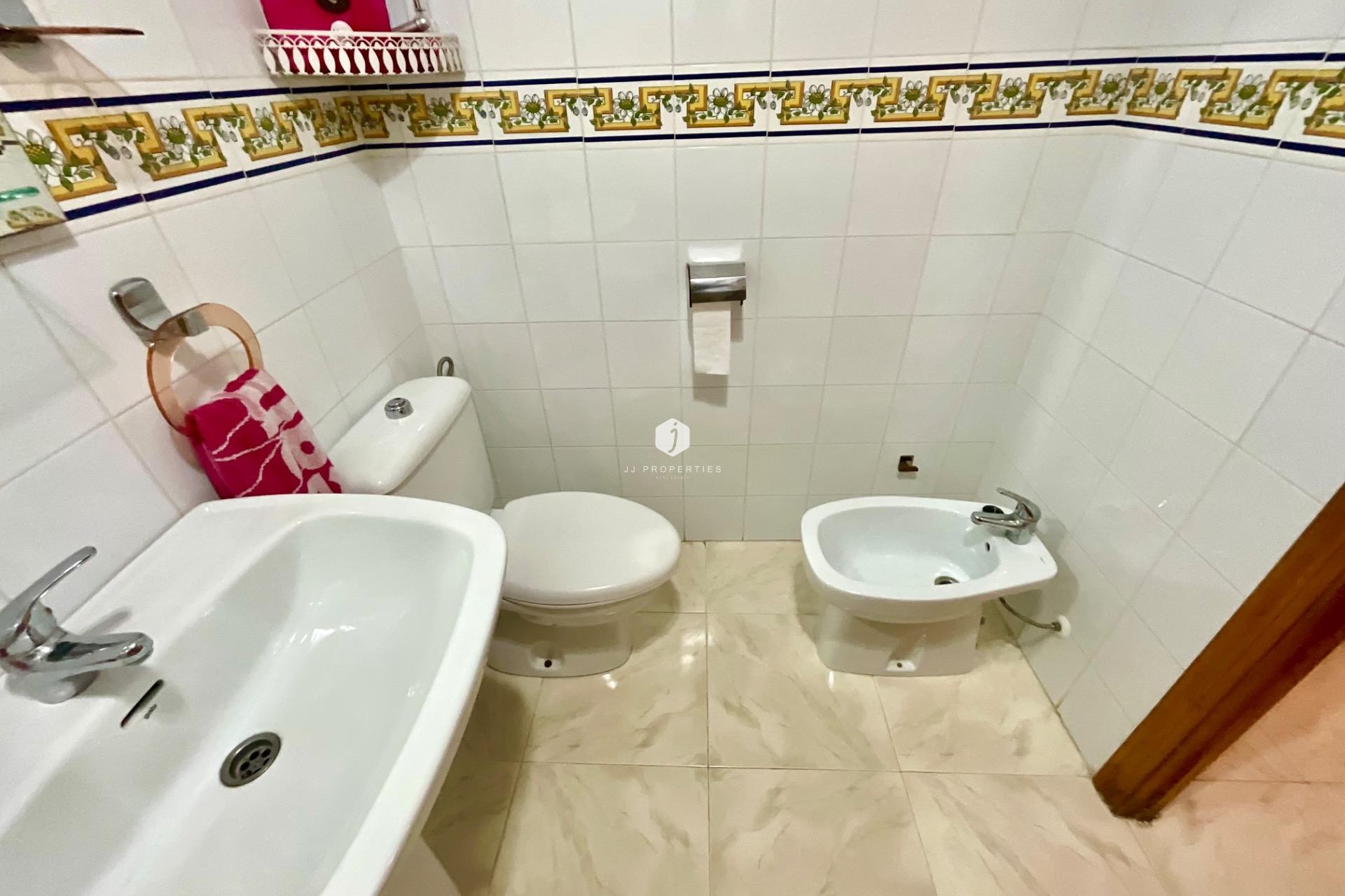 Aus zweiter Hand - Bungalow -
Torrevieja - Torreblanca