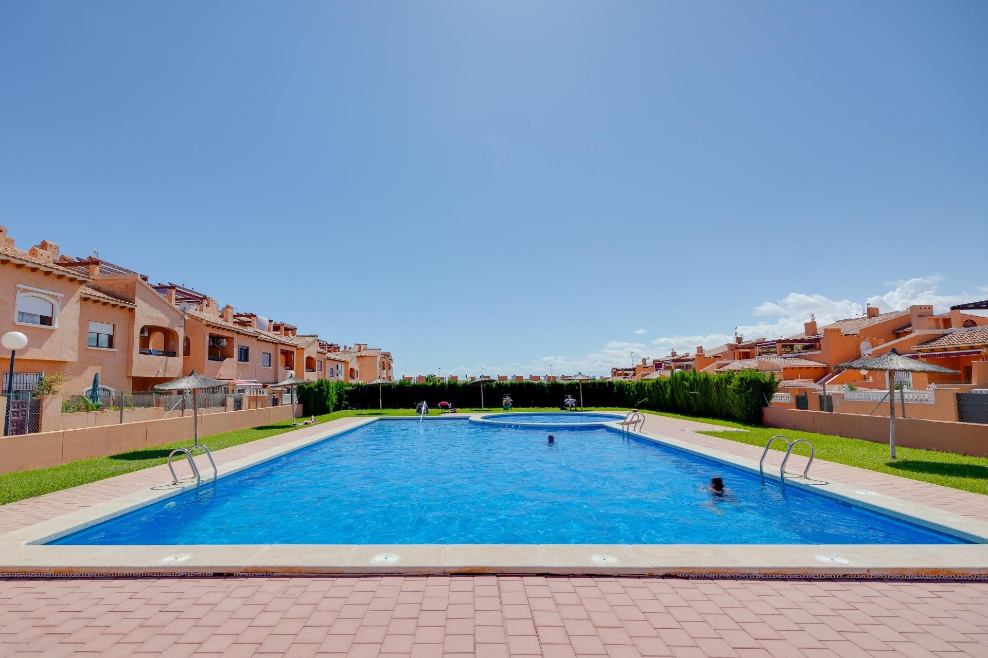 Aus zweiter Hand - Bungalow -
Torrevieja - Torrejón