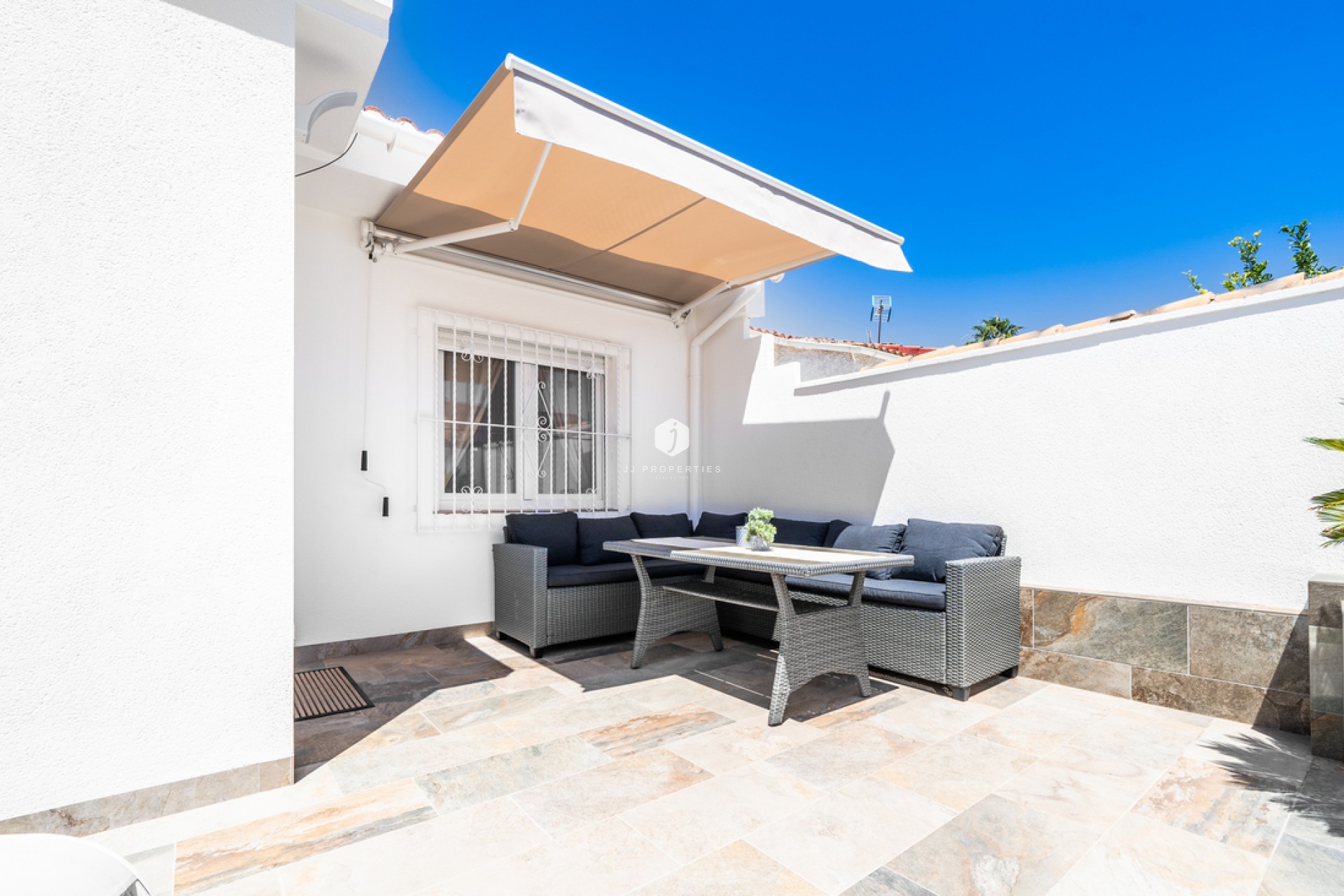 Aus zweiter Hand - Bungalow -
Torrevieja - Torretas