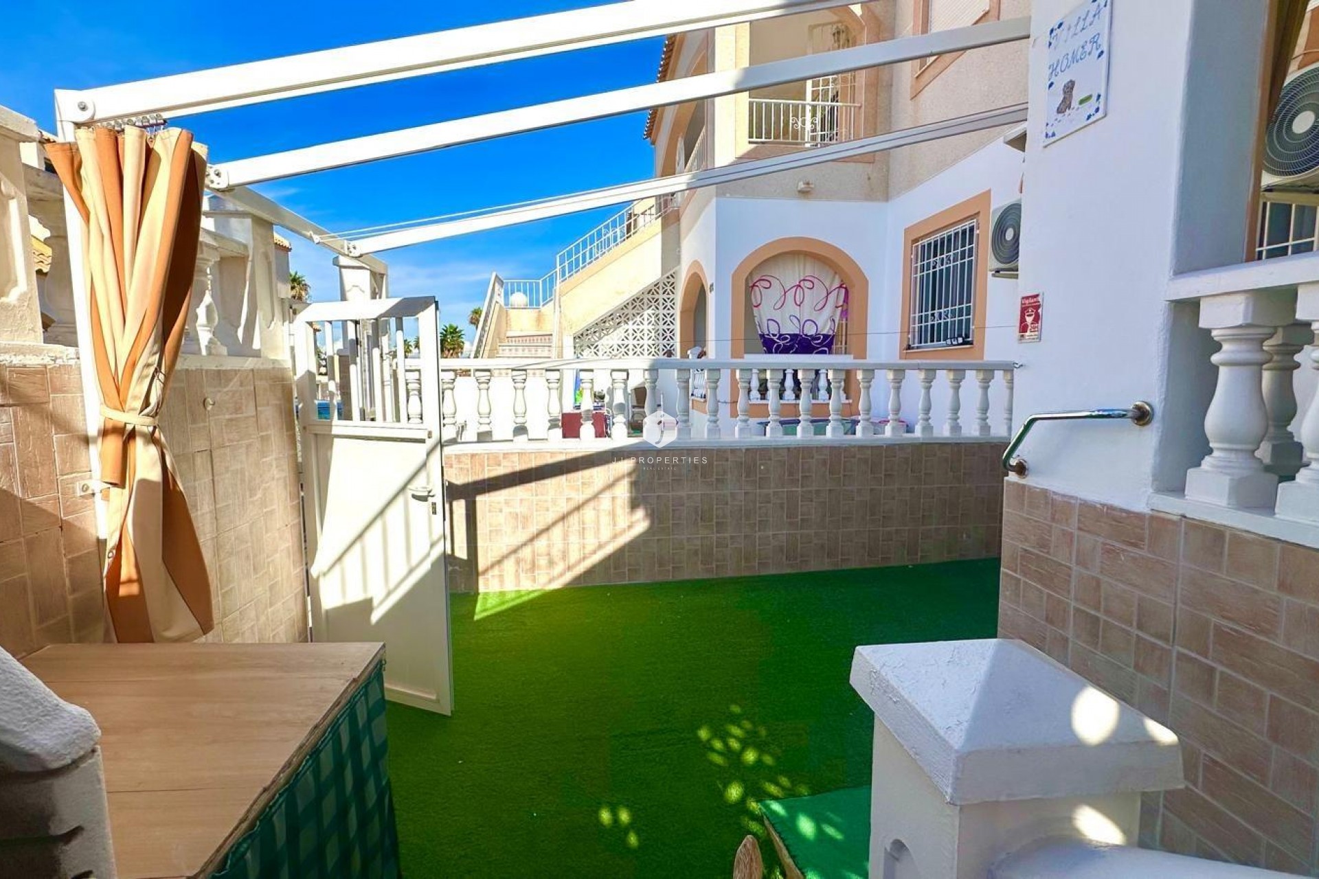 Aus zweiter Hand - Bungalow -
Torrevieja - Torretas