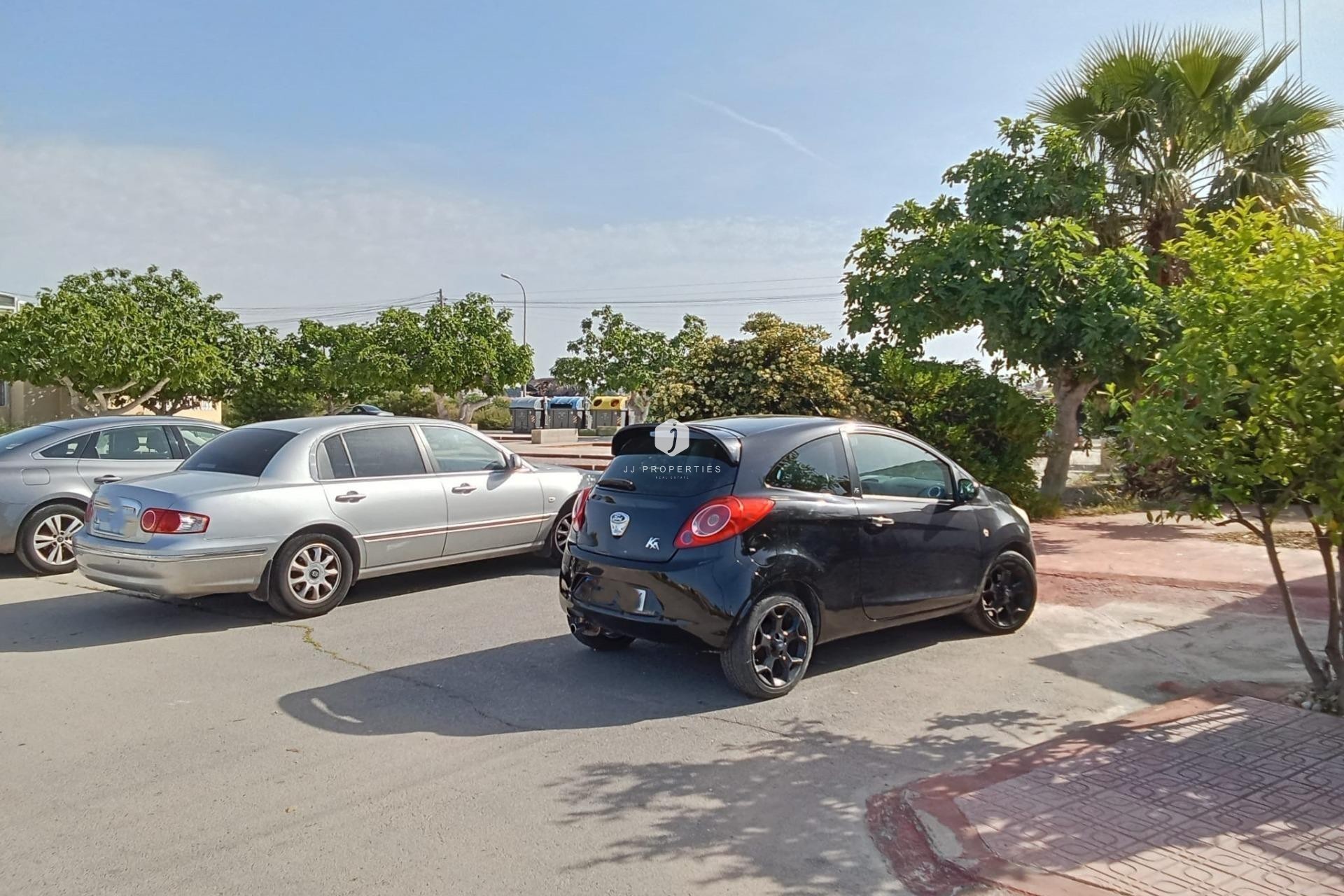 Aus zweiter Hand - Bungalow -
Torrevieja - Torretas