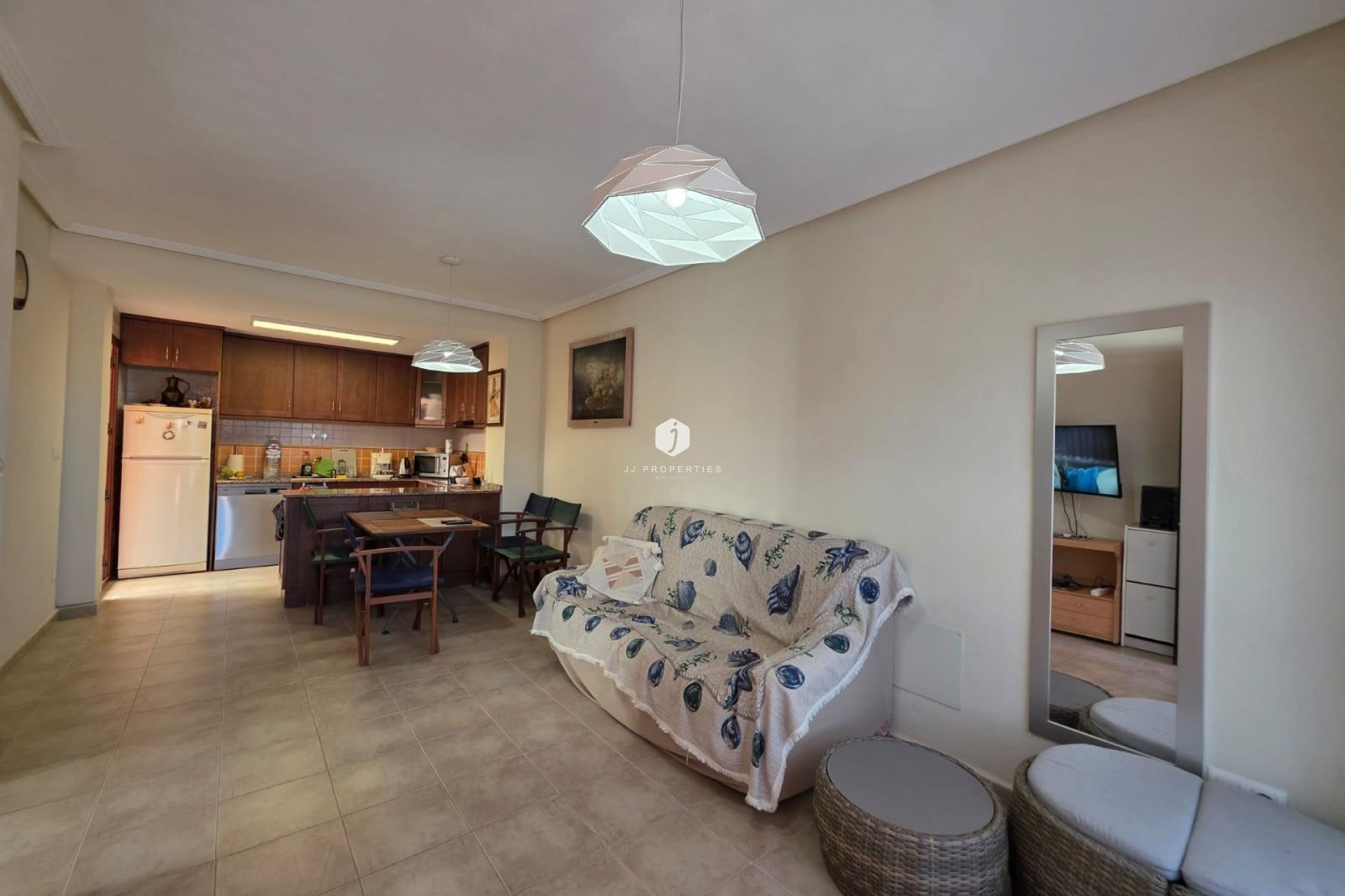 Aus zweiter Hand - Bungalow -
Torrevieja - Zona Los Frutales