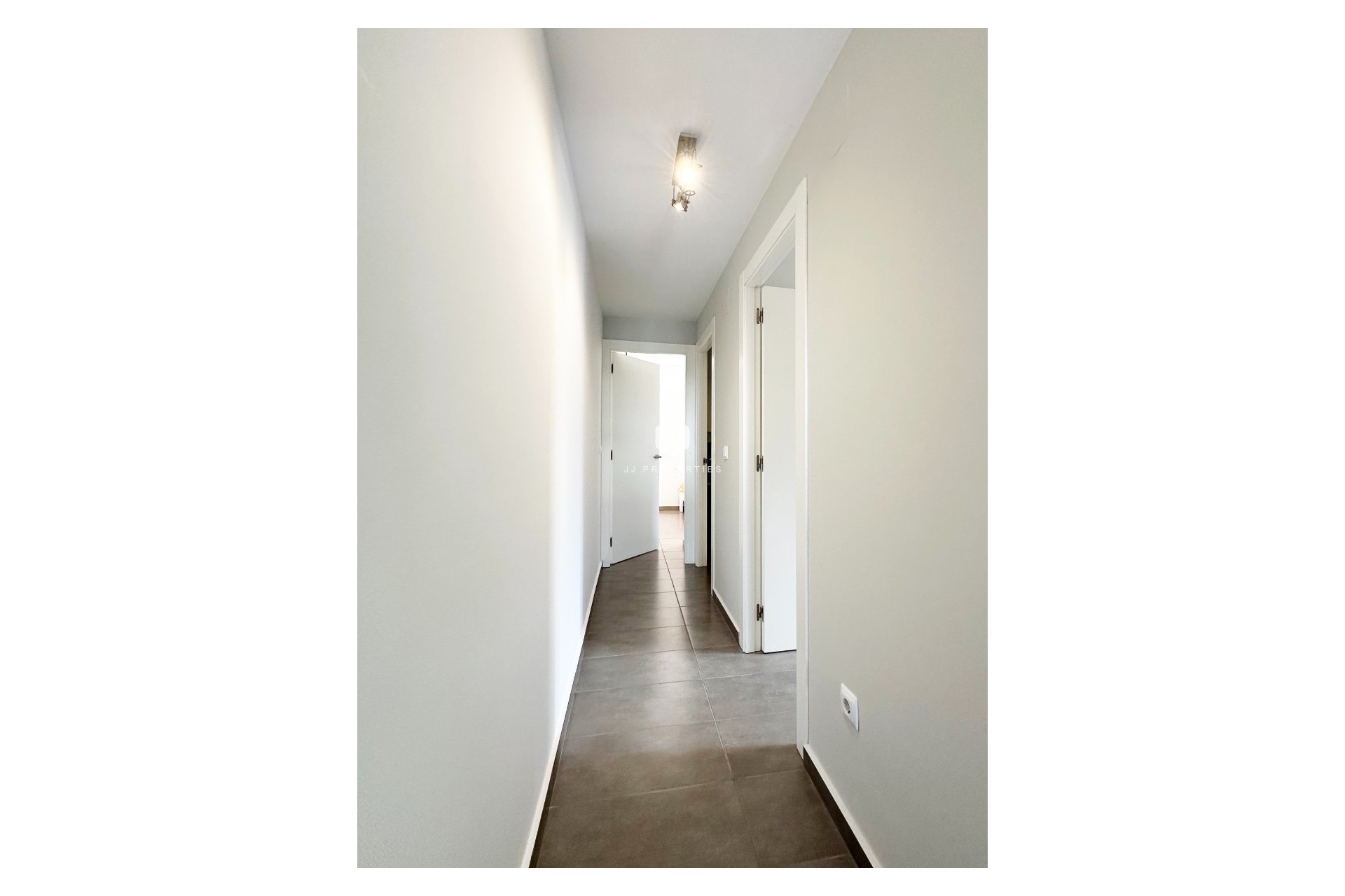 Aus zweiter Hand - Chalet -
Algorfa - Inland