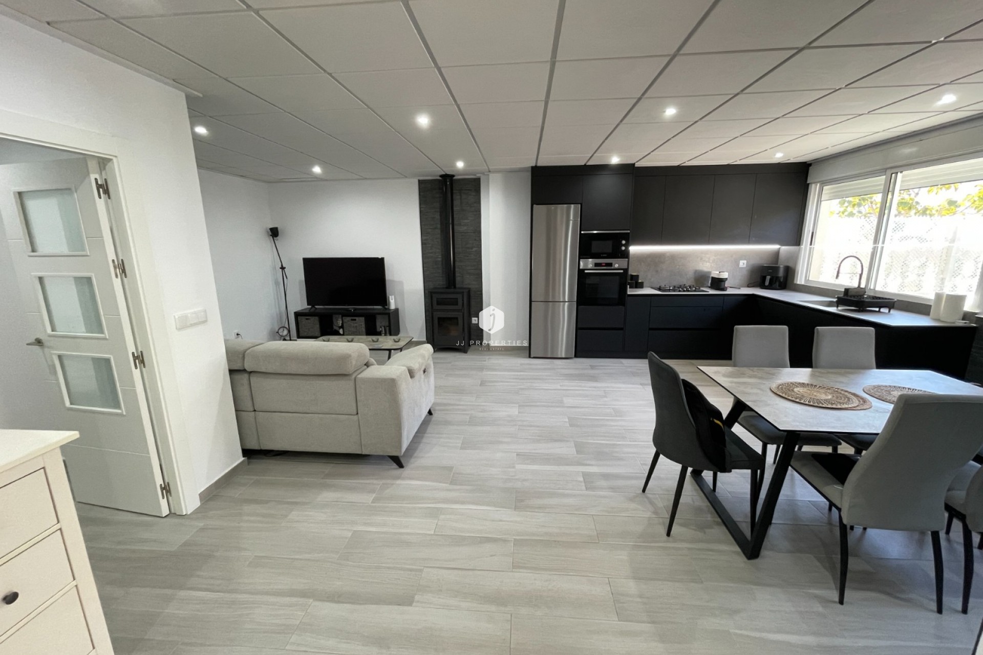 Aus zweiter Hand - Chalet -
Algorfa - Inland