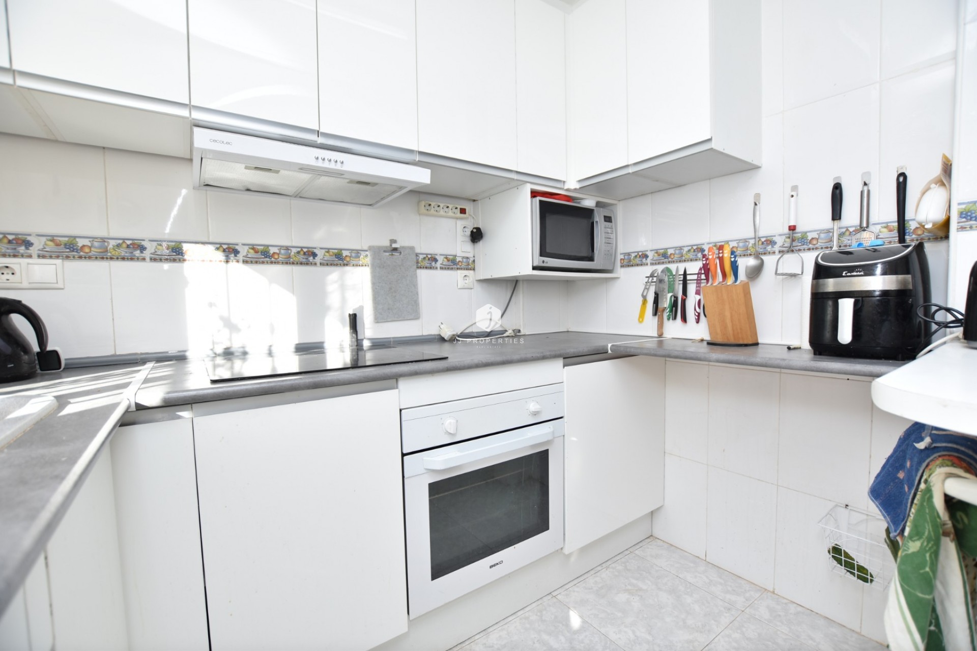 Aus zweiter Hand - Chalet -
Algorfa - Inland