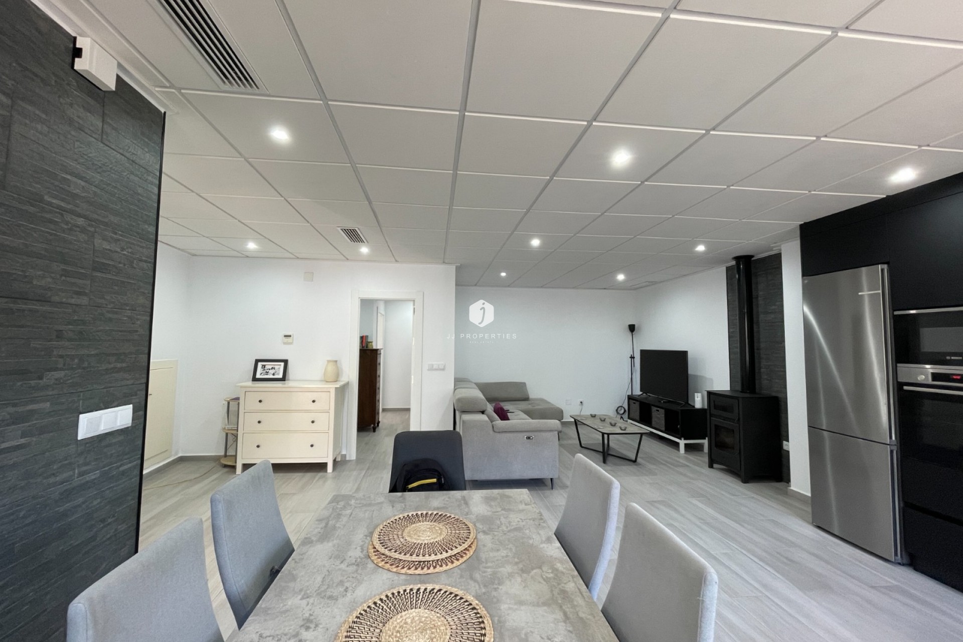 Aus zweiter Hand - Chalet -
Algorfa - Inland