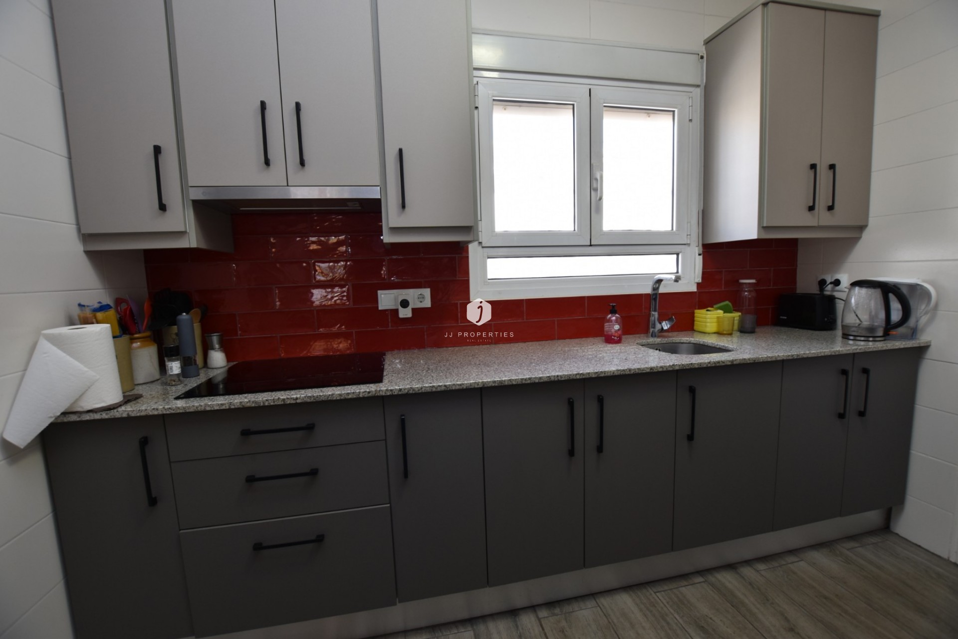 Aus zweiter Hand - Chalet -
Algorfa - Inland