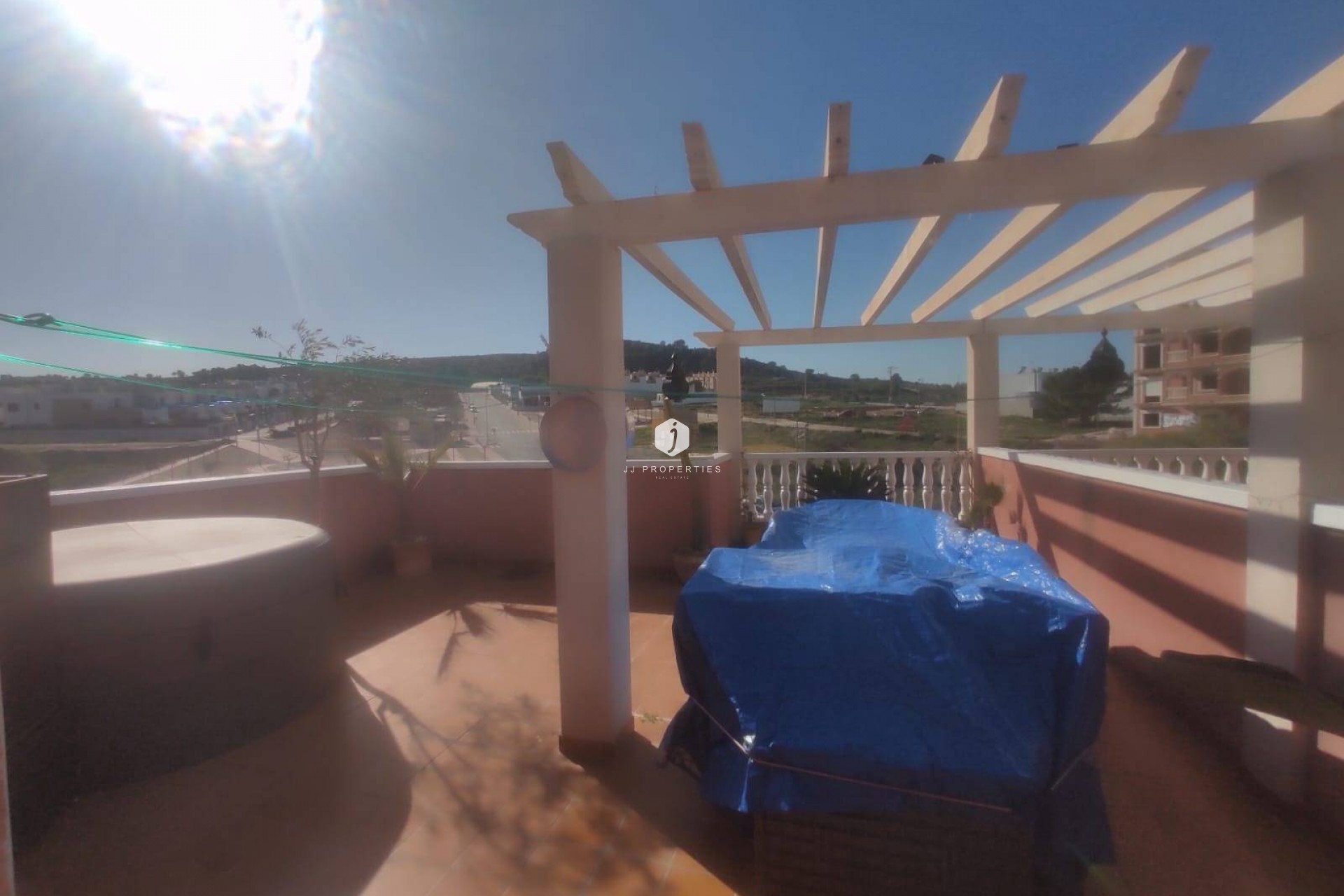 Aus zweiter Hand - Chalet -
Bigastro - Comunidad Valenciana