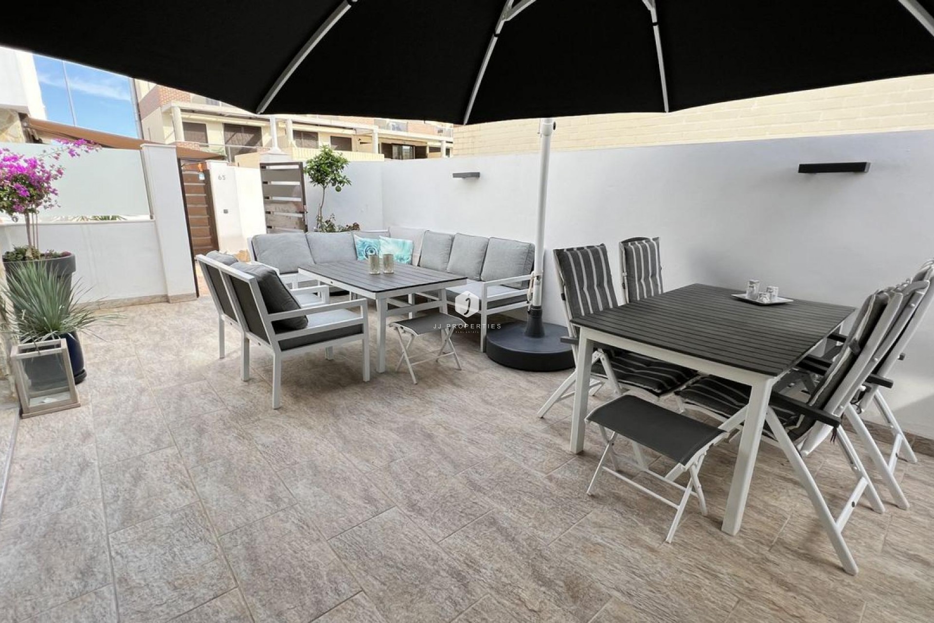 Aus zweiter Hand - Chalet -
Cabo Roig - Costa Blanca