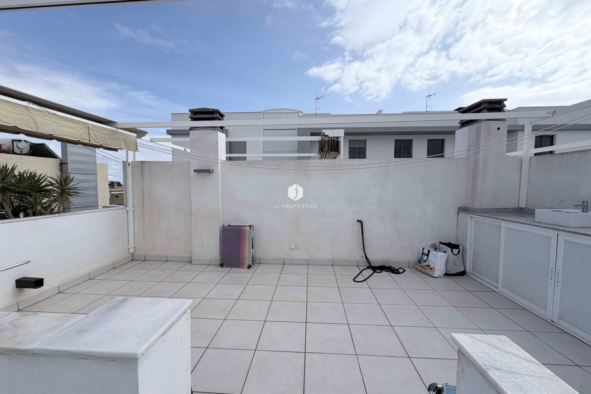 Aus zweiter Hand - Chalet -
Cabo Roig - Costa Blanca