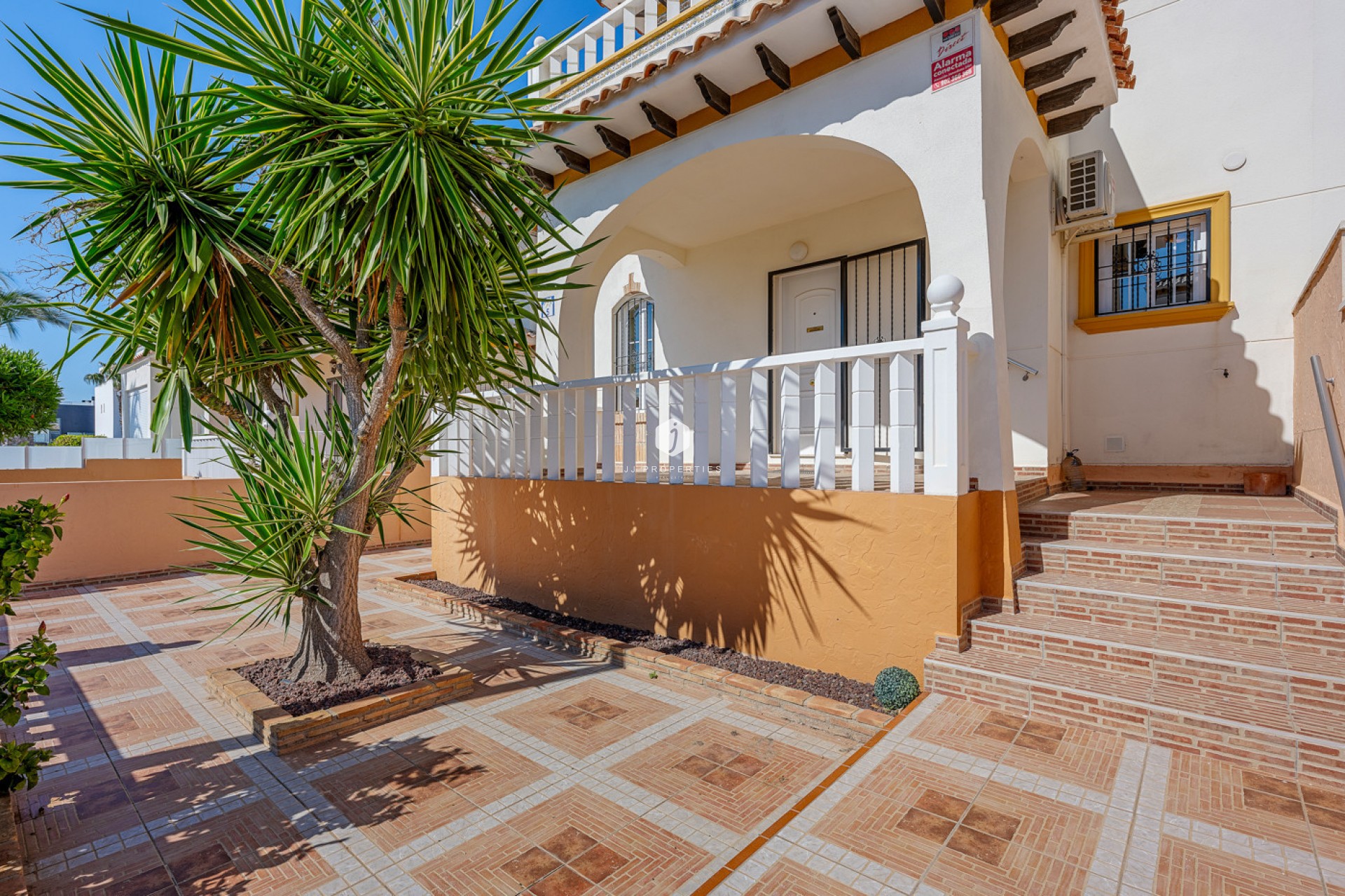 Aus zweiter Hand - Chalet -
Cabo Roig - Costa Blanca