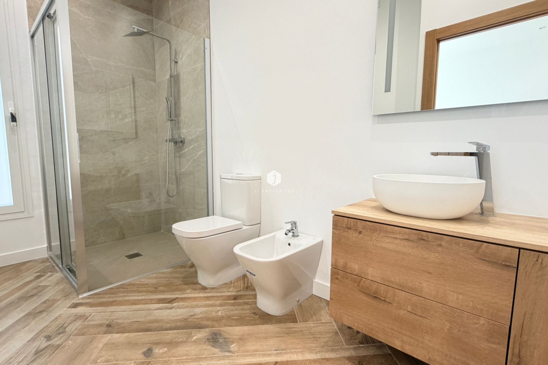 Aus zweiter Hand - Chalet -
Catral - Costa Blanca