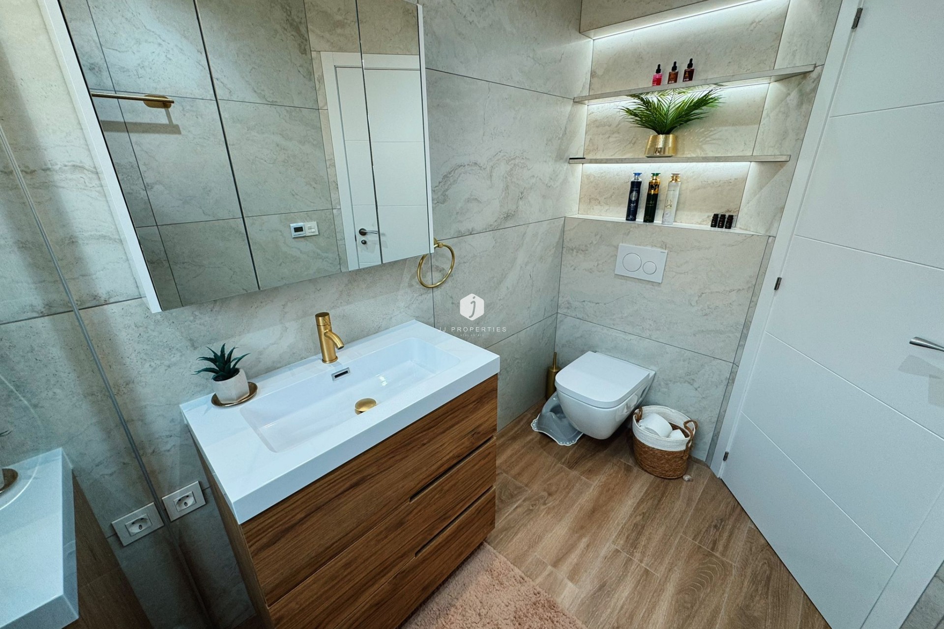 Aus zweiter Hand - Chalet -
Ciudad Quesada - Costa Blanca