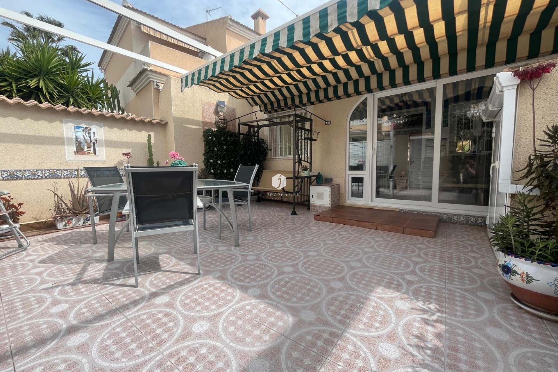 Aus zweiter Hand - Chalet -
Ciudad Quesada - Costa Blanca