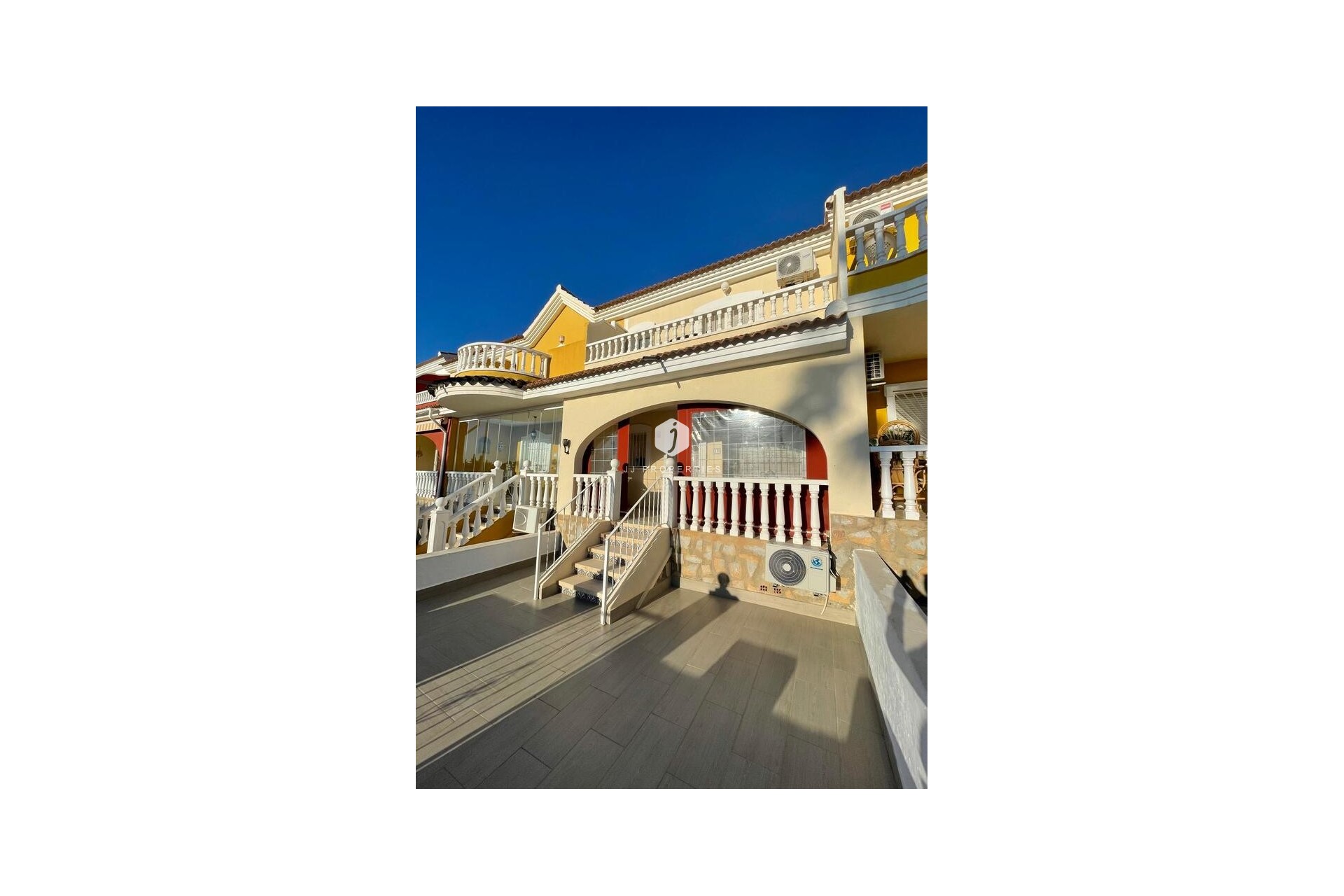 Aus zweiter Hand - Chalet -
Ciudad Quesada - Costa Blanca