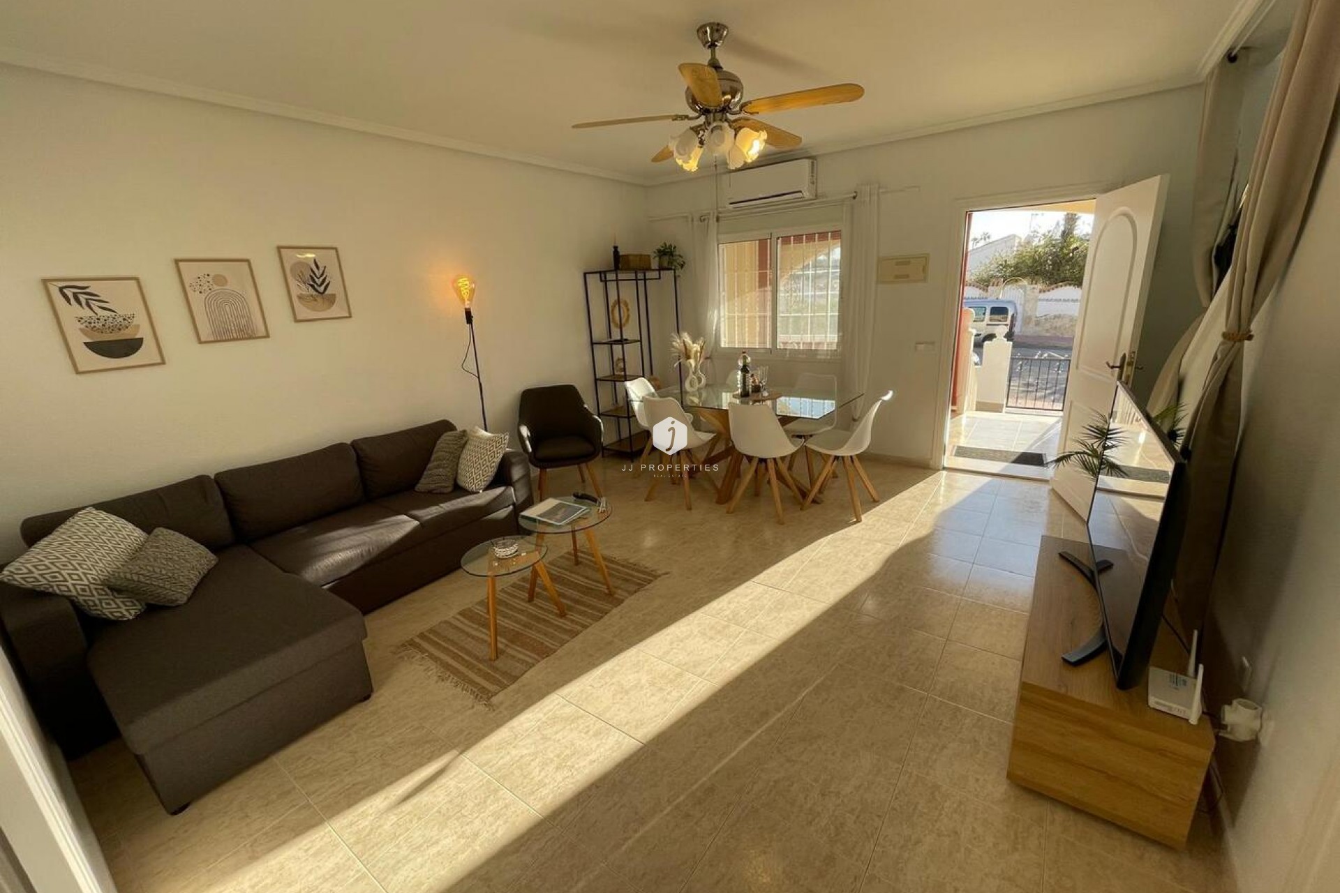 Aus zweiter Hand - Chalet -
Ciudad Quesada - Costa Blanca