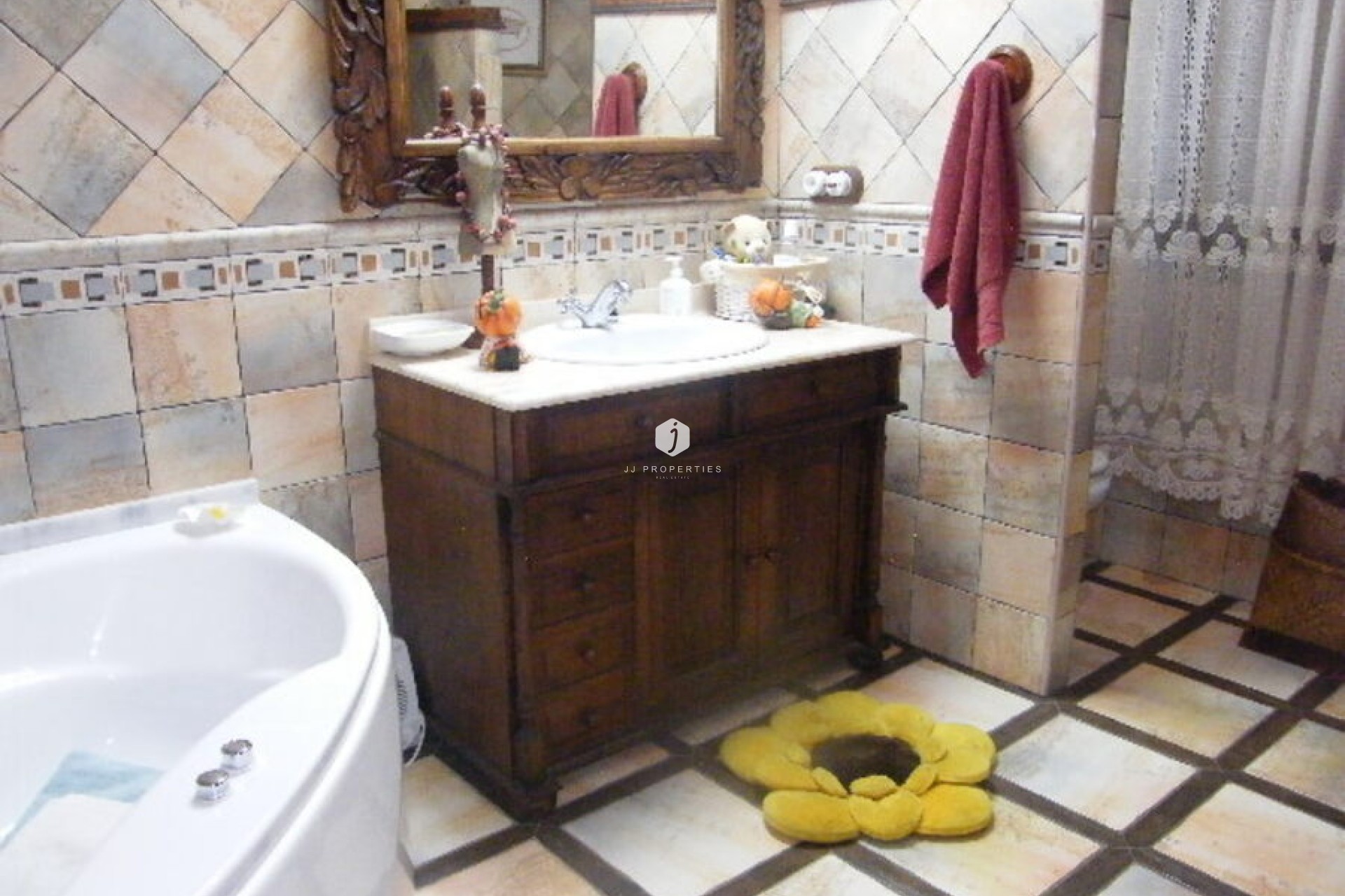 Aus zweiter Hand - Chalet -
Daya Nueva - Costa Blanca