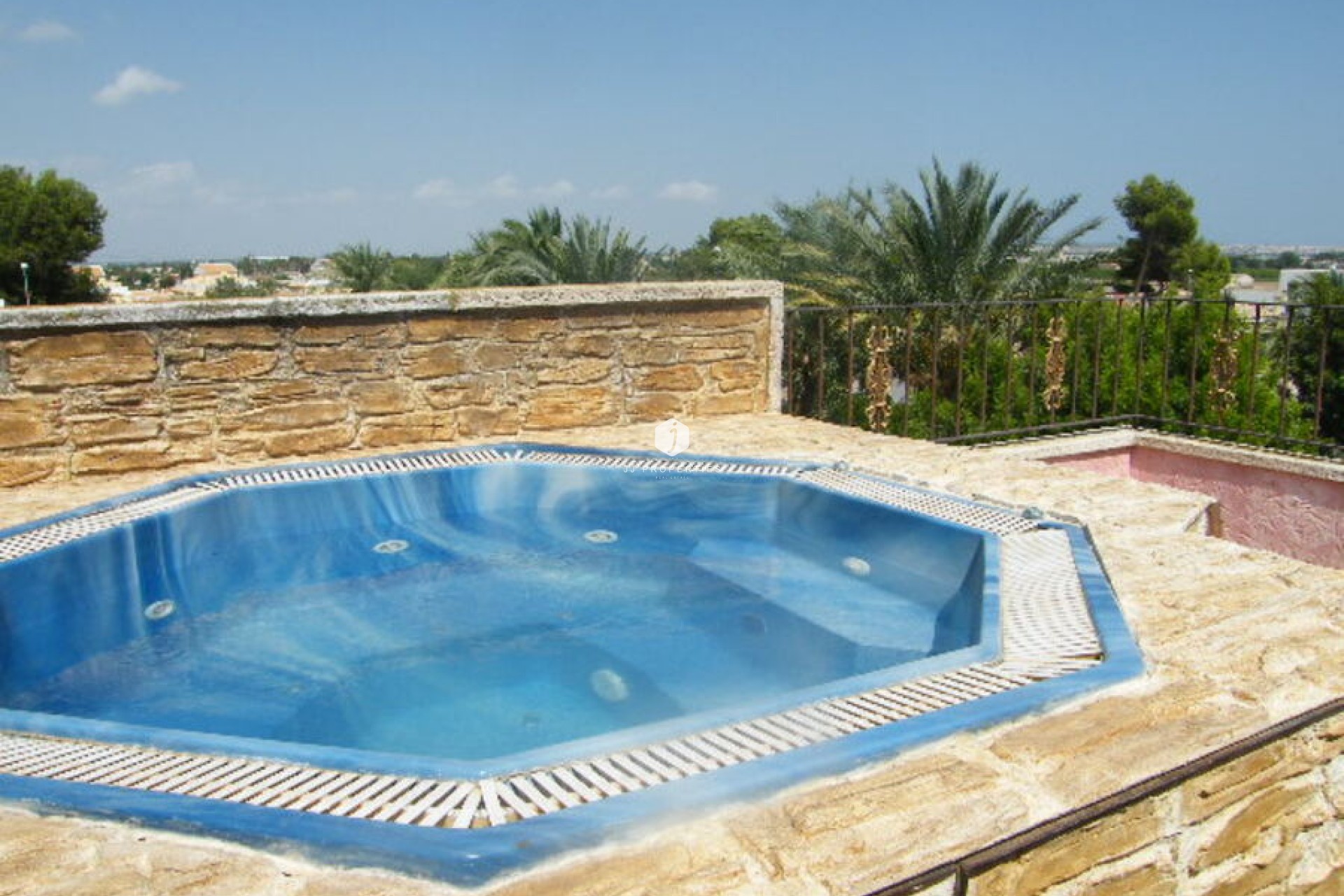 Aus zweiter Hand - Chalet -
Daya Nueva - Costa Blanca