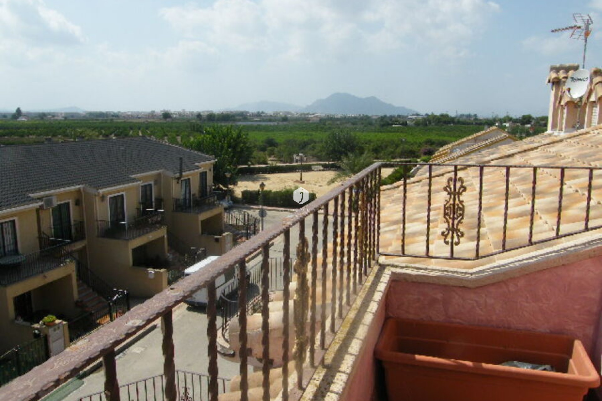Aus zweiter Hand - Chalet -
Daya Nueva - Costa Blanca