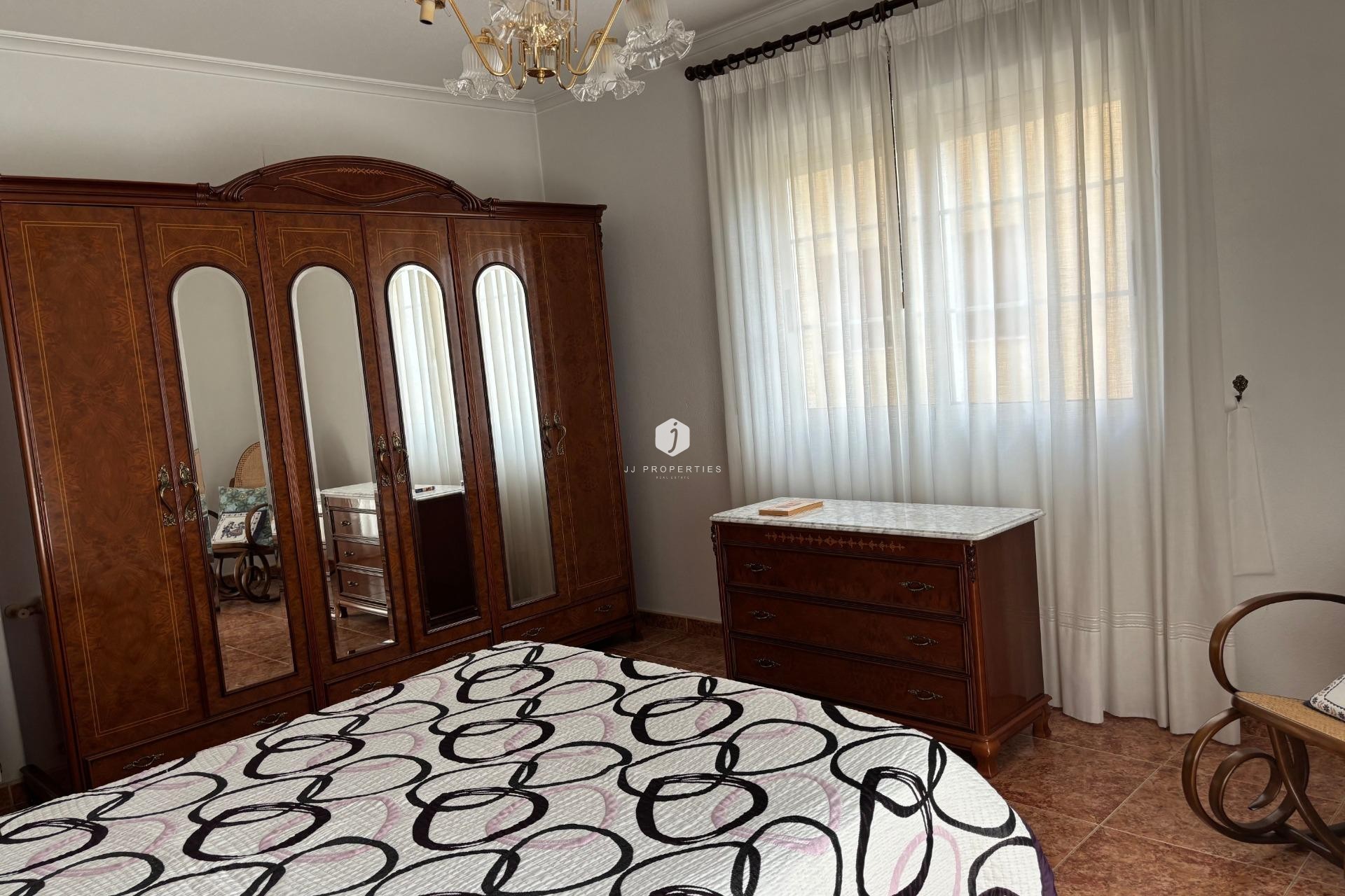 Aus zweiter Hand - Chalet -
Formentera del Segura - Pueblo 5