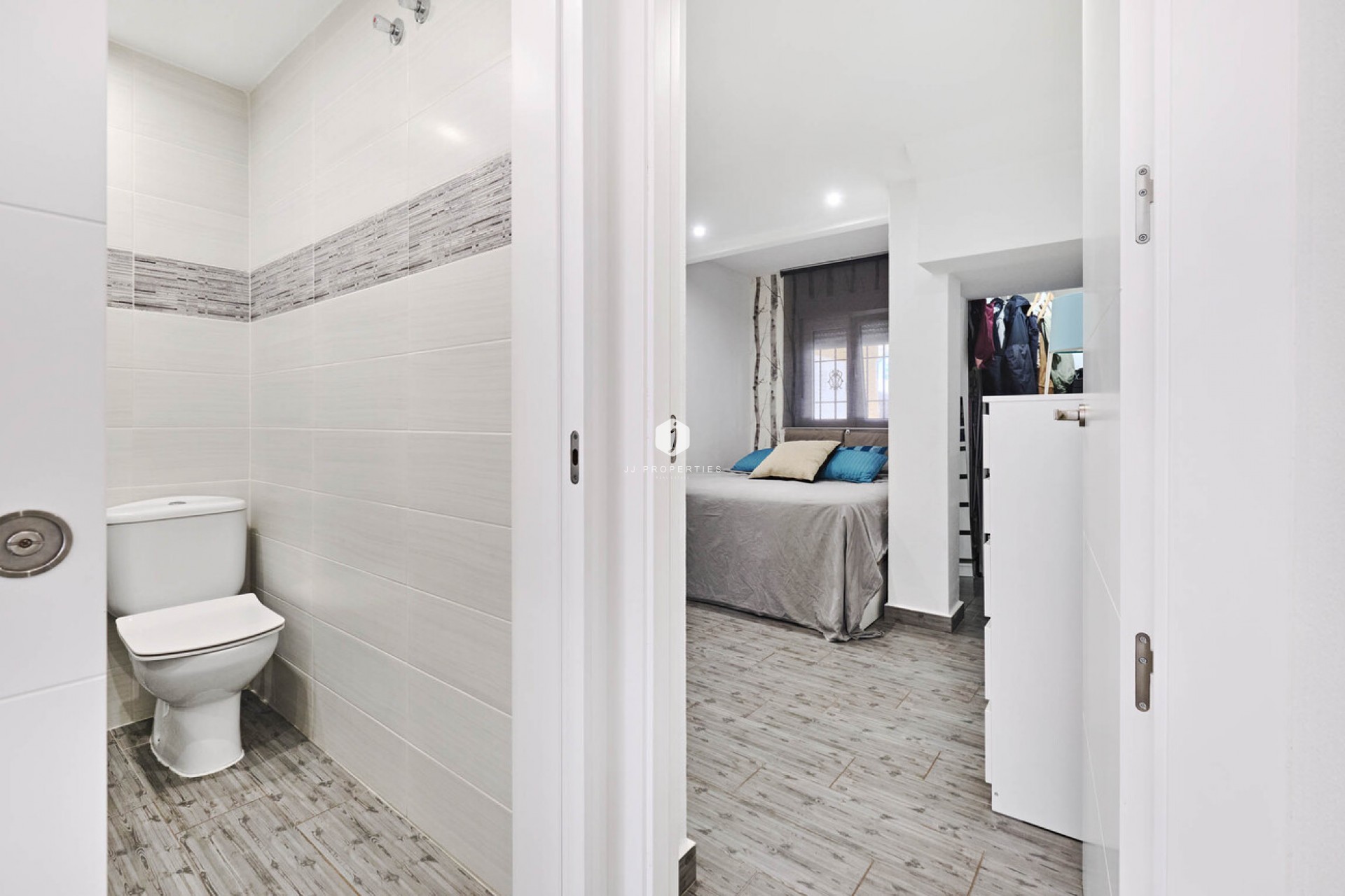 Aus zweiter Hand - Chalet -
Guardamar del Segura - El Raso