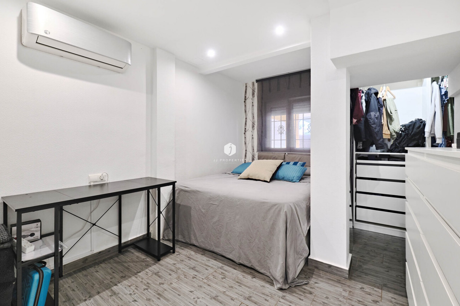 Aus zweiter Hand - Chalet -
Guardamar del Segura - El Raso