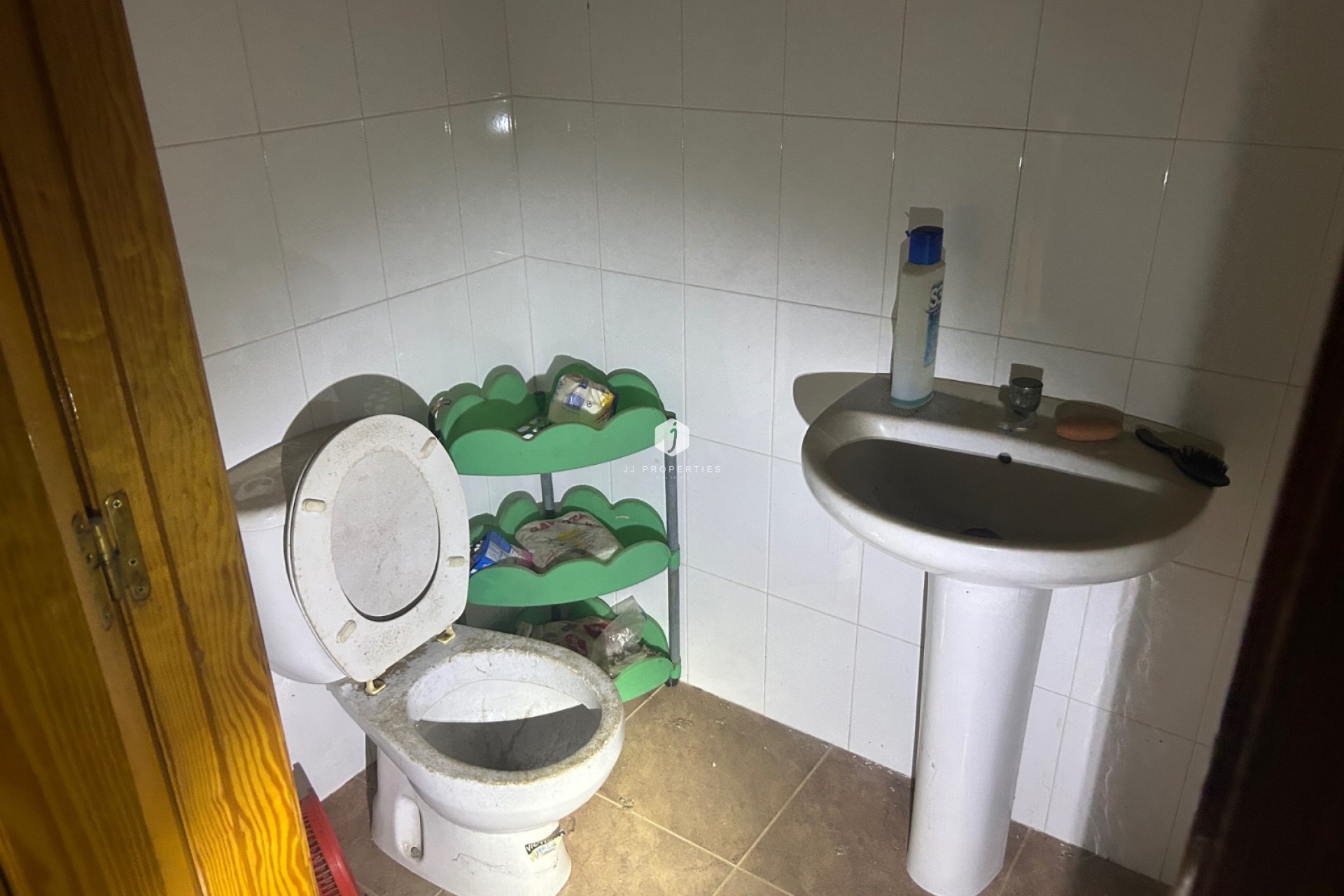 Aus zweiter Hand - Chalet -
Jacarilla - Inland