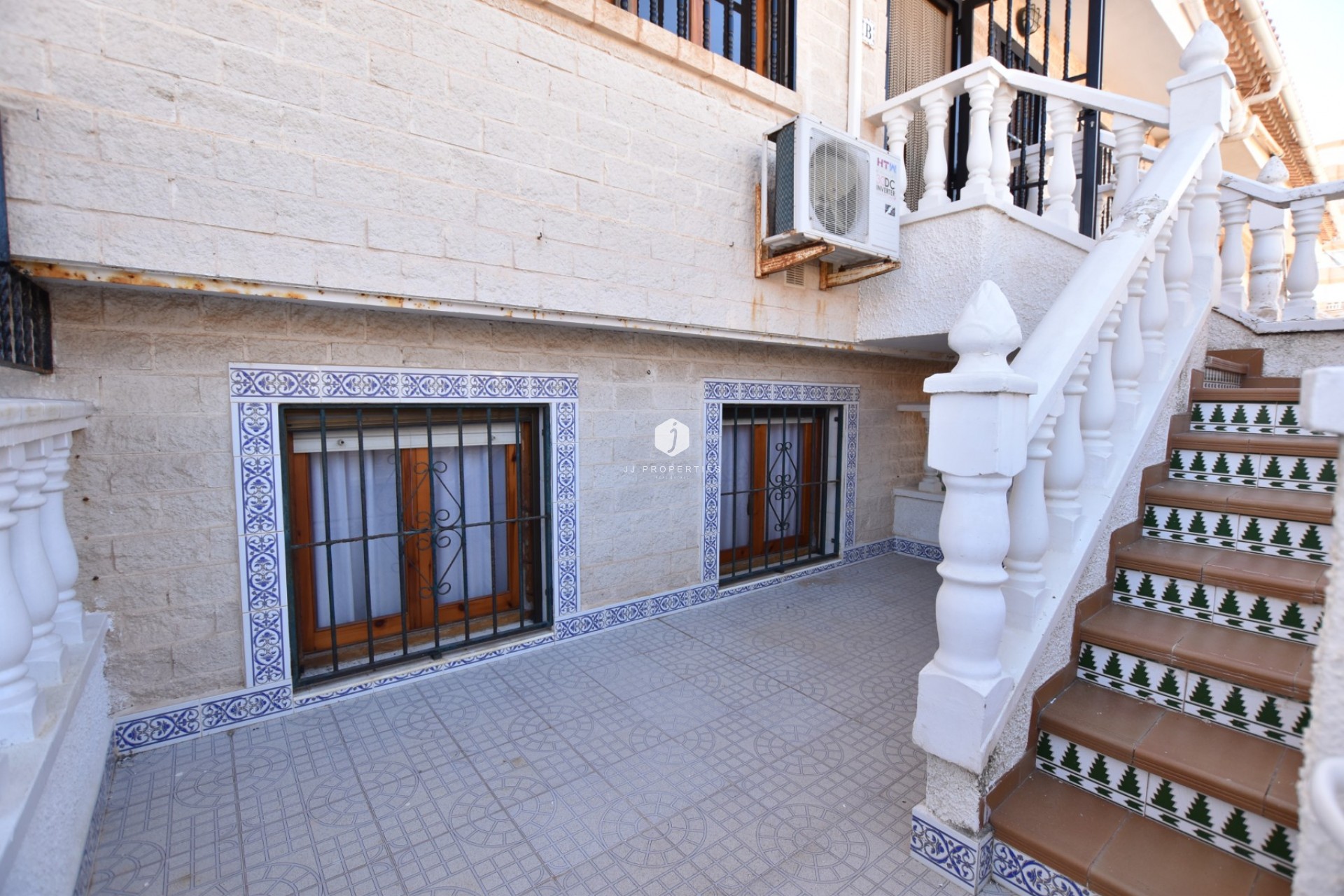 Aus zweiter Hand - Chalet -
La Mata - Costa Blanca