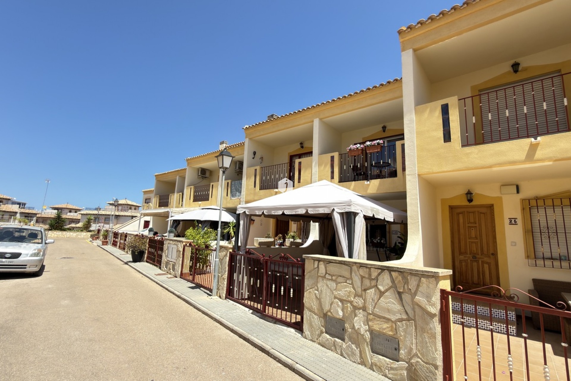Aus zweiter Hand - Chalet -
La Zenia - Costa Blanca