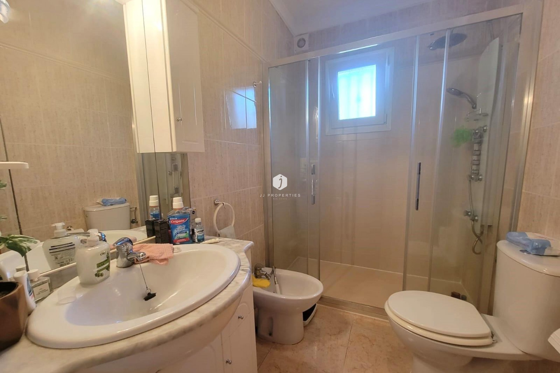 Aus zweiter Hand - Chalet -
Los Montesinos - Los Montesinos - Urb. La Herrada