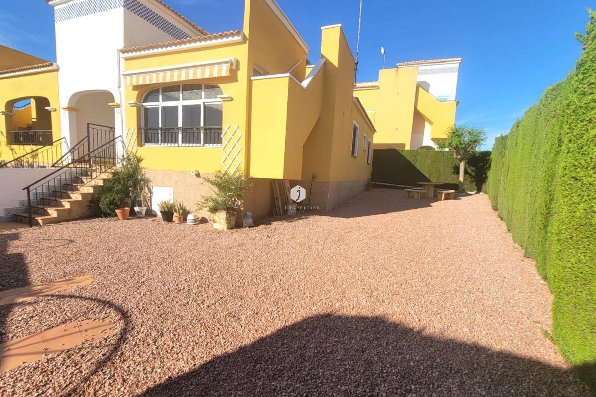 Aus zweiter Hand - Chalet -
Los Montesinos - Los Montesinos - Urb. La Herrada