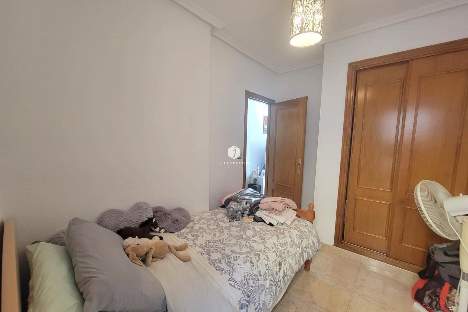 Aus zweiter Hand - Chalet -
Los Montesinos - Los Montesinos - Urb. La Herrada
