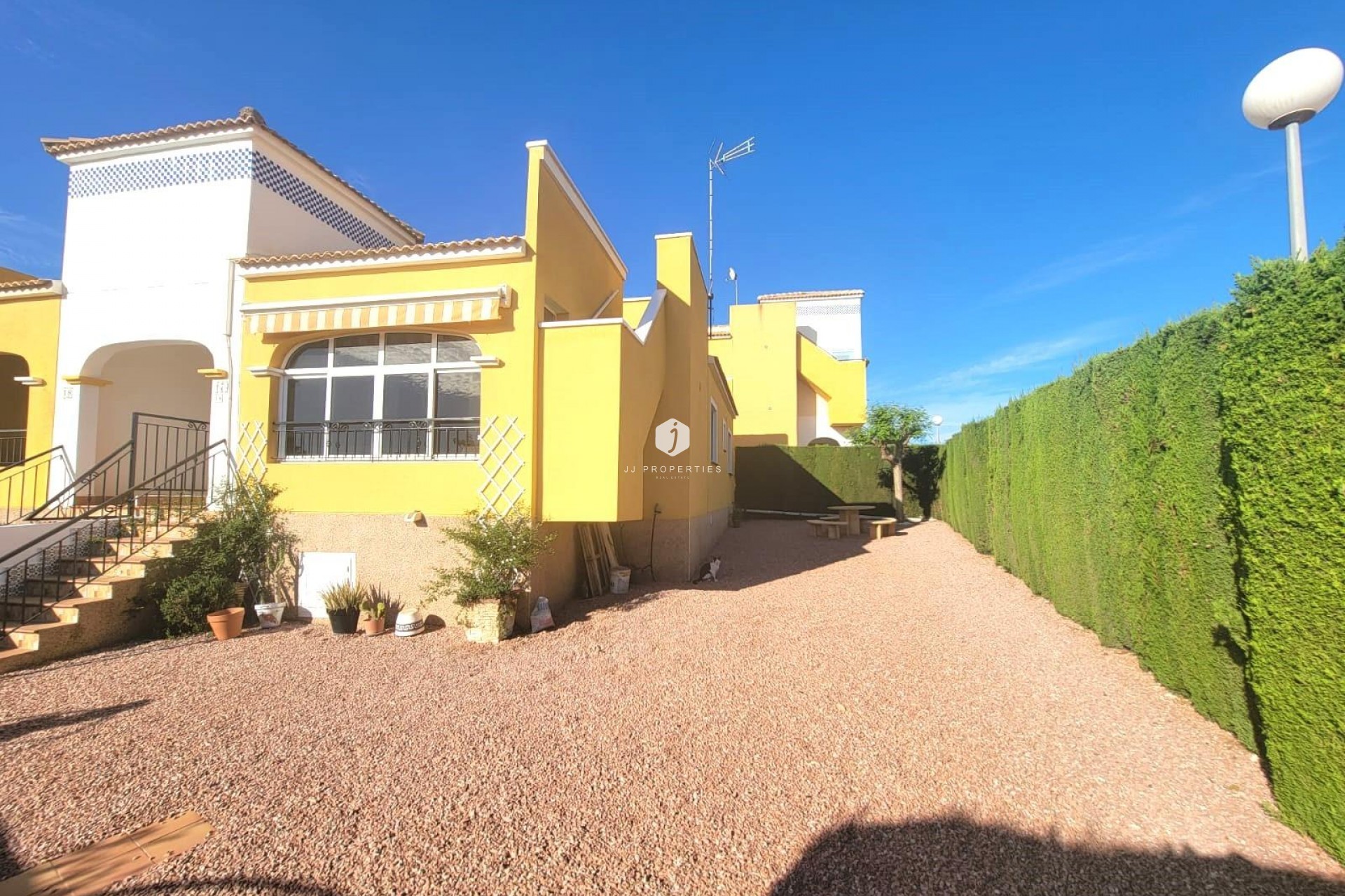 Aus zweiter Hand - Chalet -
Los Montesinos - Los Montesinos - Urb. La Herrada
