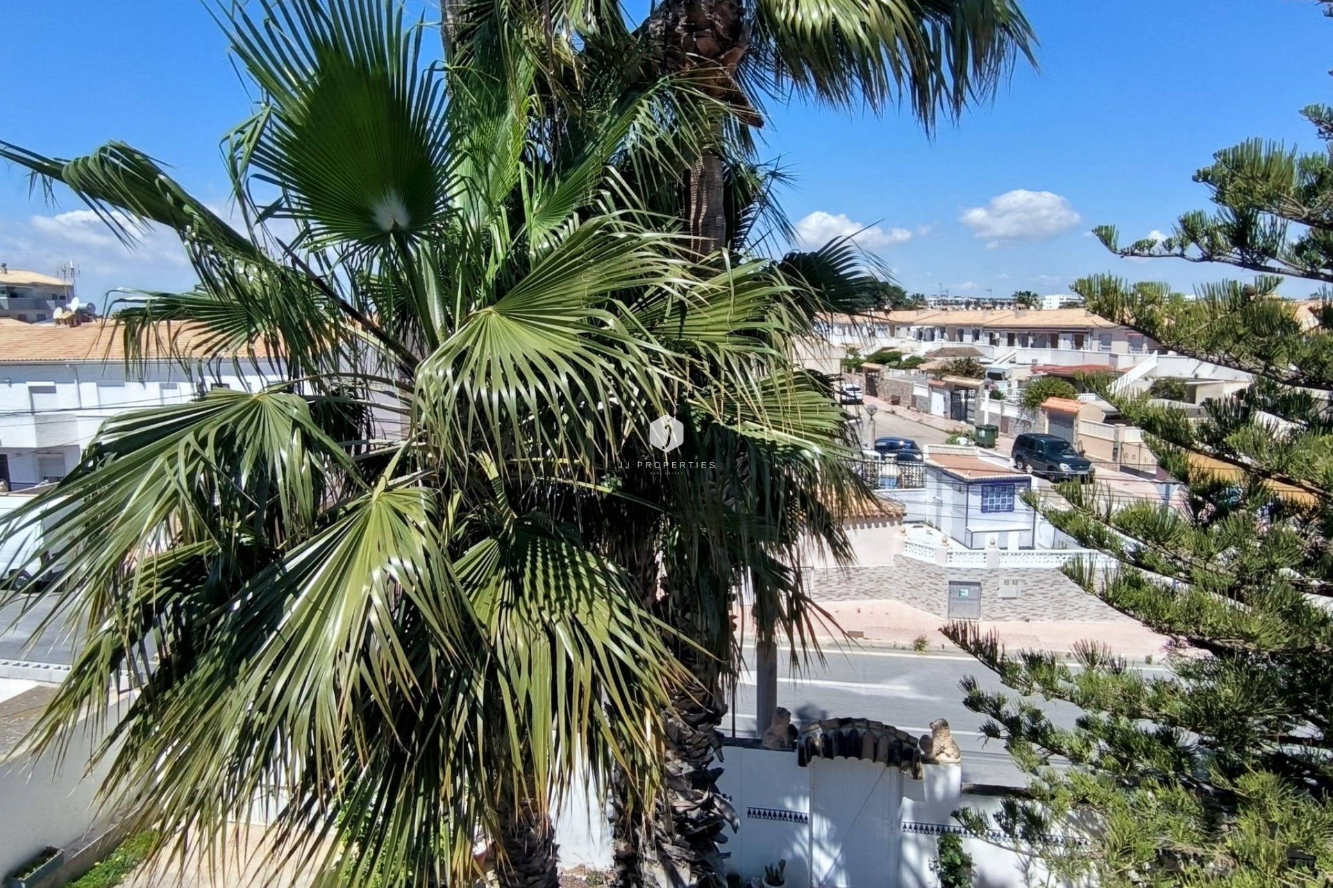 Aus zweiter Hand - Chalet -
Orihuela Costa - Cabo Roig