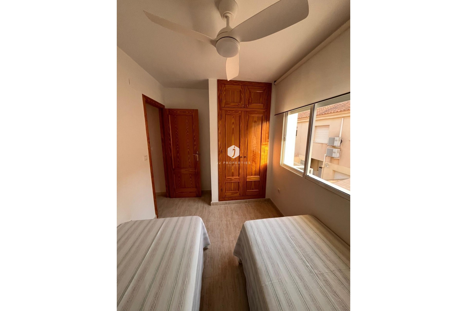 Aus zweiter Hand - Chalet -
Orihuela Costa - Campoamor