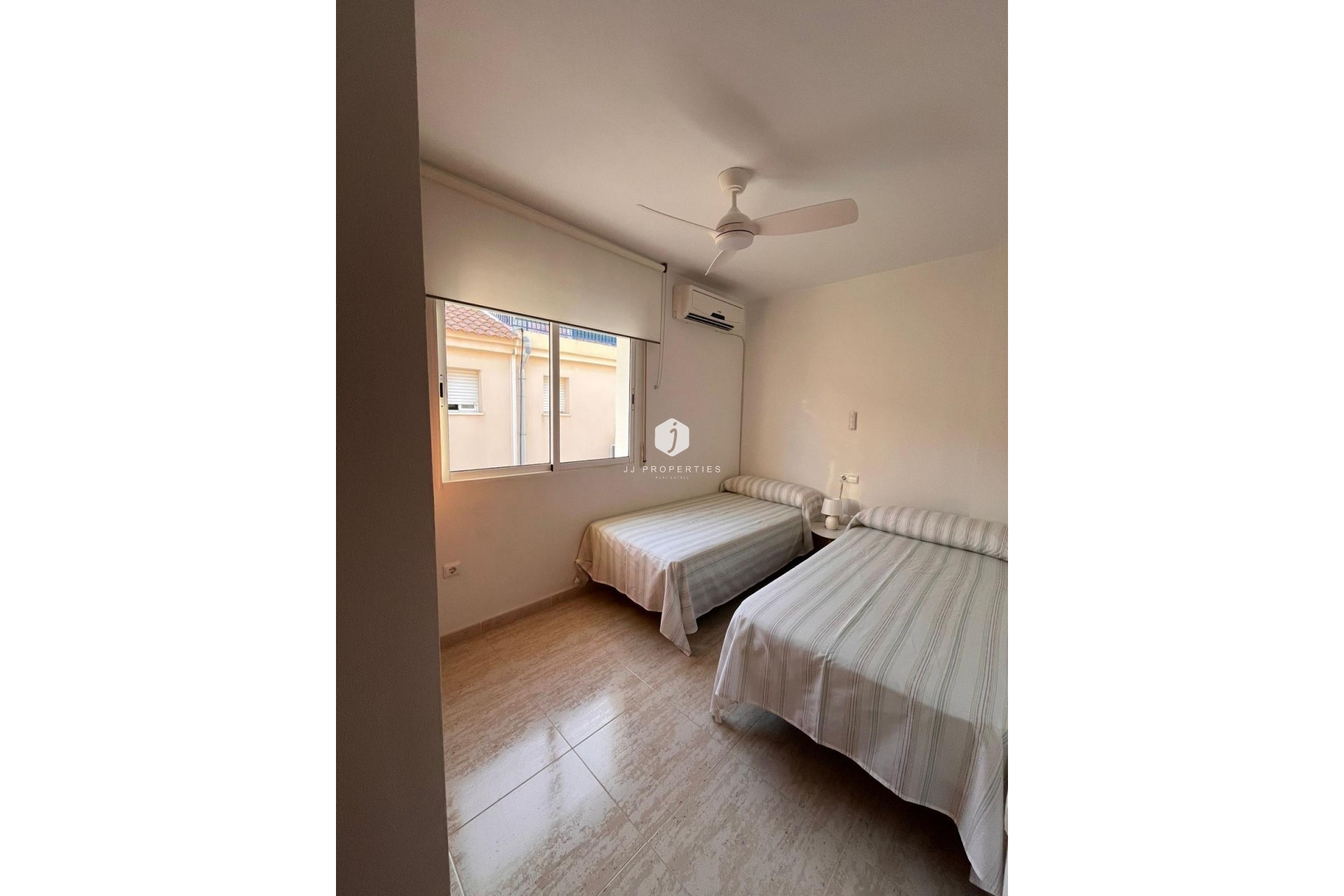 Aus zweiter Hand - Chalet -
Orihuela Costa - Campoamor