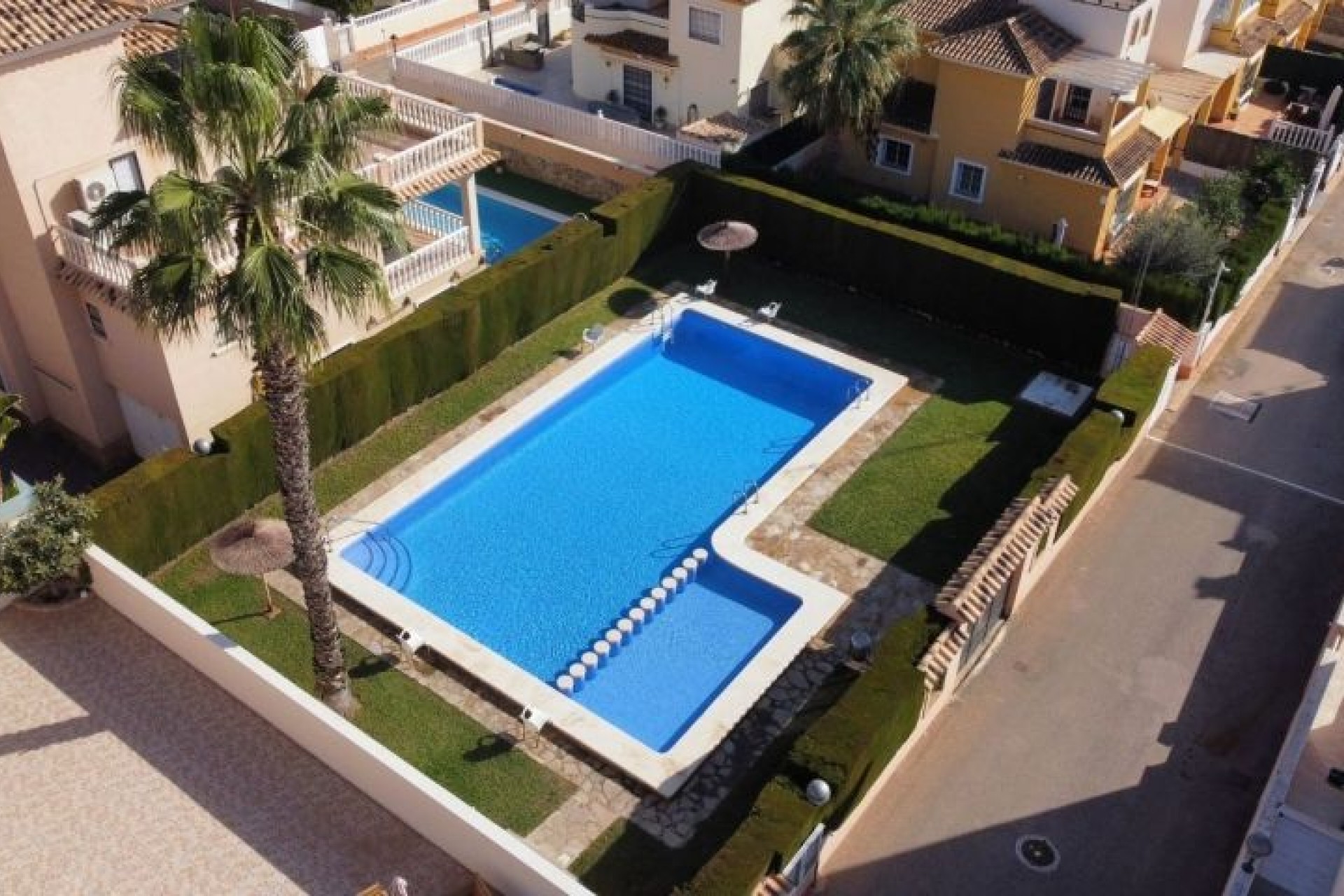 Aus zweiter Hand - Chalet -
Orihuela Costa - Costa Blanca