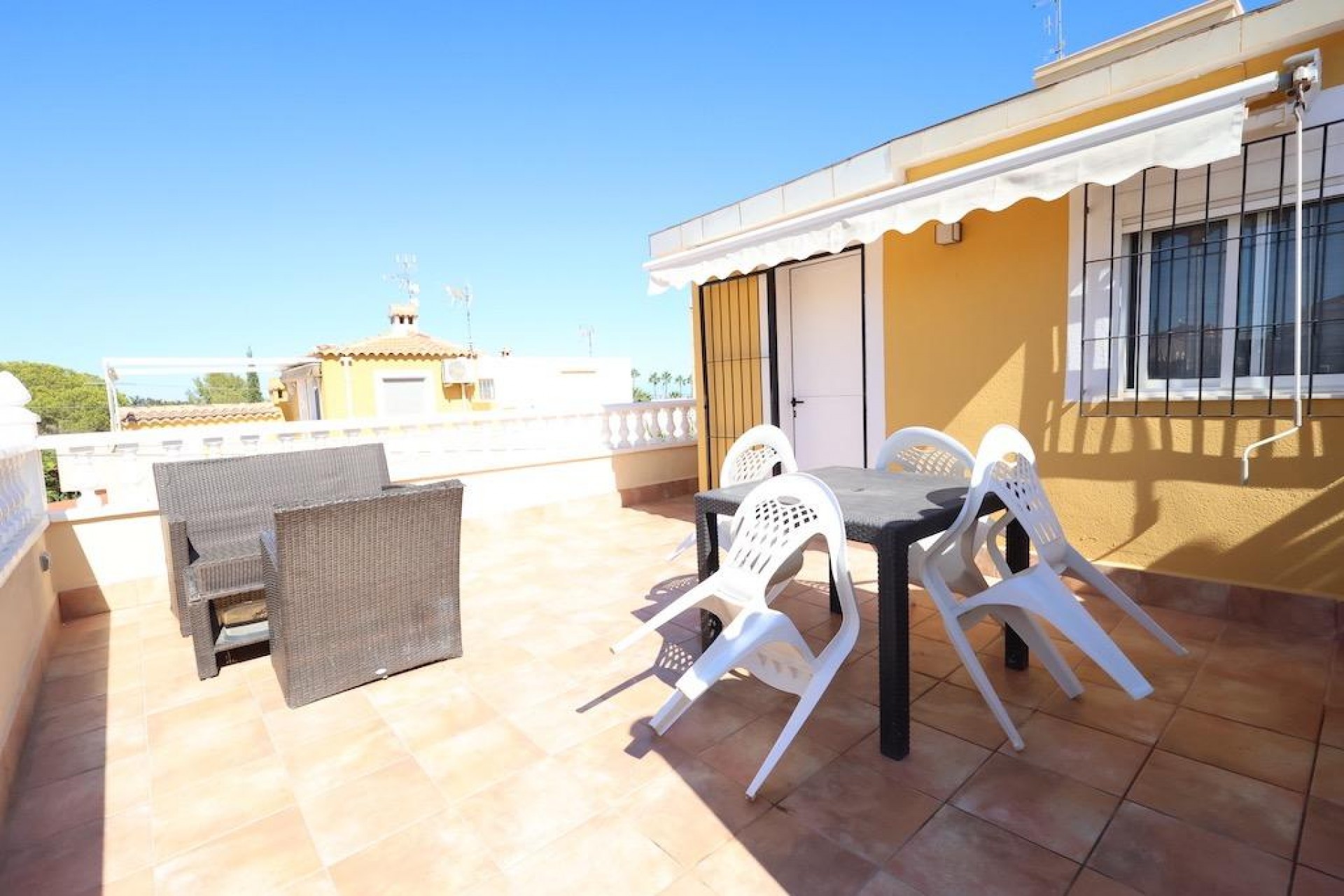 Aus zweiter Hand - Chalet -
Orihuela Costa - Costa Blanca