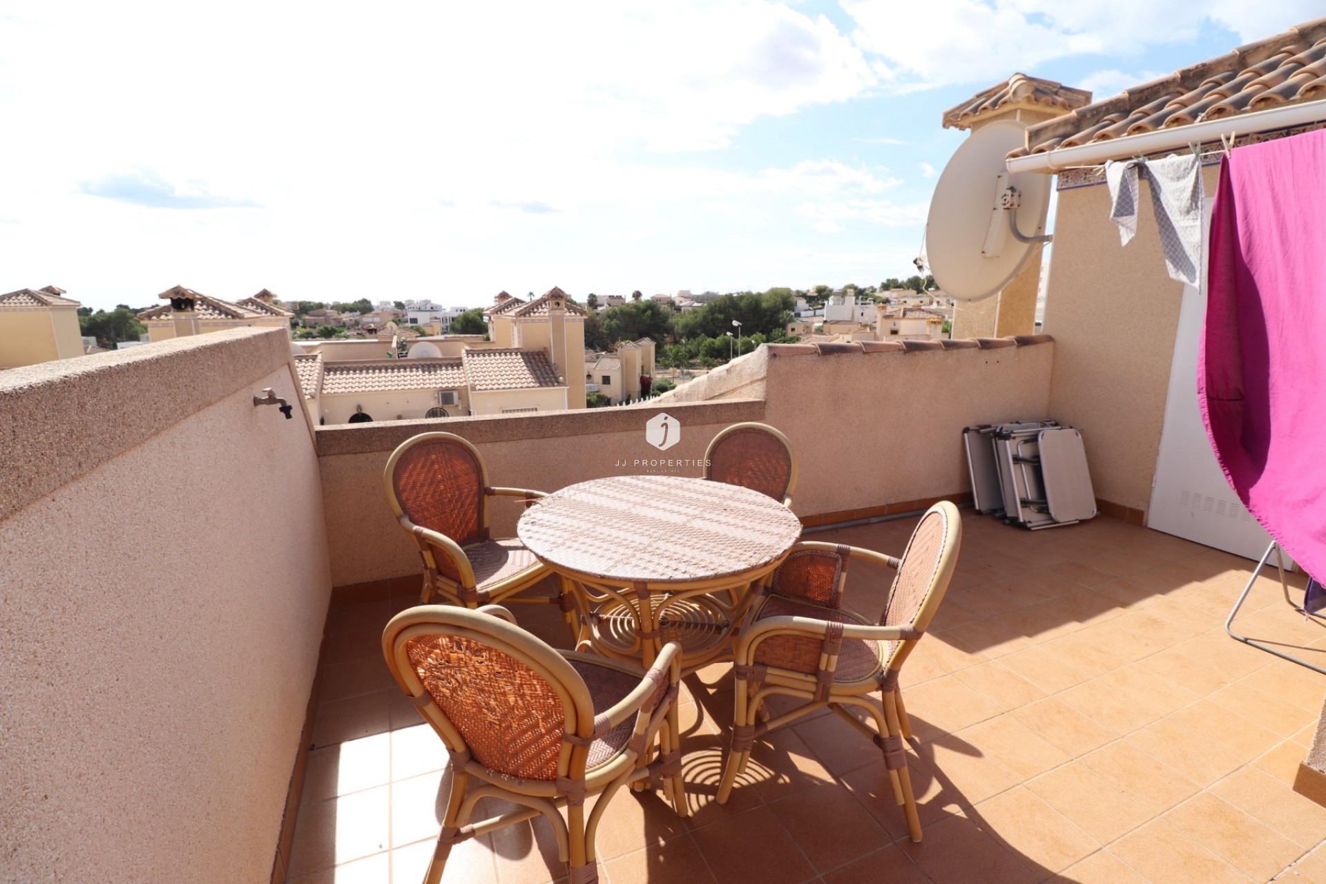 Aus zweiter Hand - Chalet -
Orihuela Costa - Costa Blanca