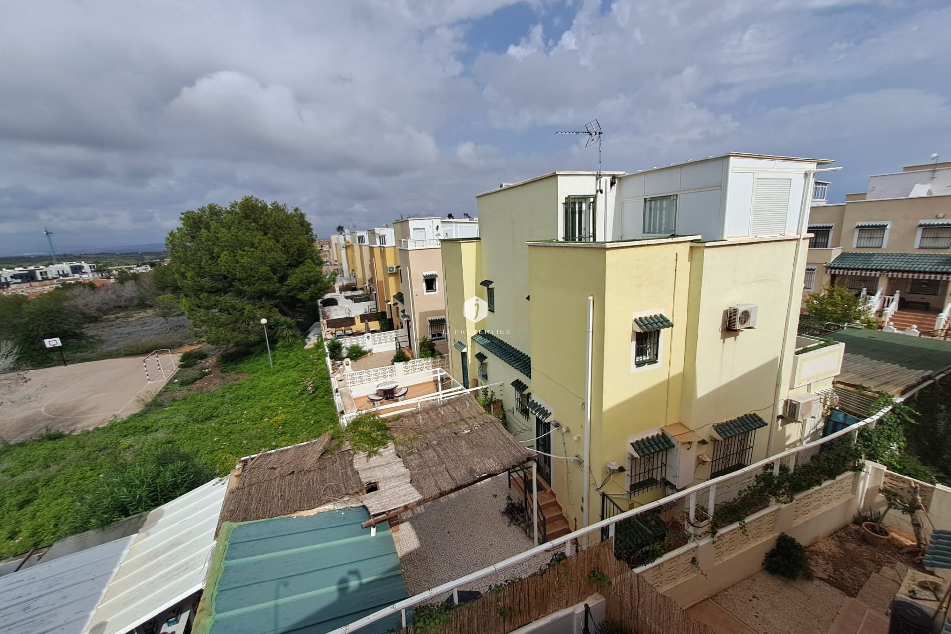 Aus zweiter Hand - Chalet -
Orihuela Costa - Costa Blanca