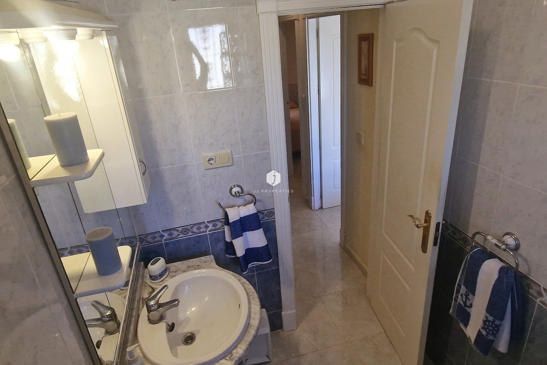 Aus zweiter Hand - Chalet -
Orihuela Costa - Costa Blanca