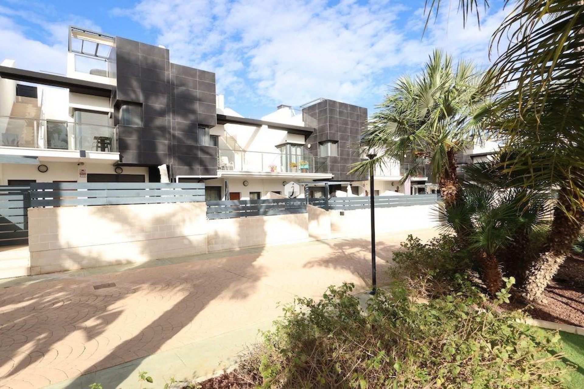 Aus zweiter Hand - Chalet -
Orihuela Costa - Costa Blanca