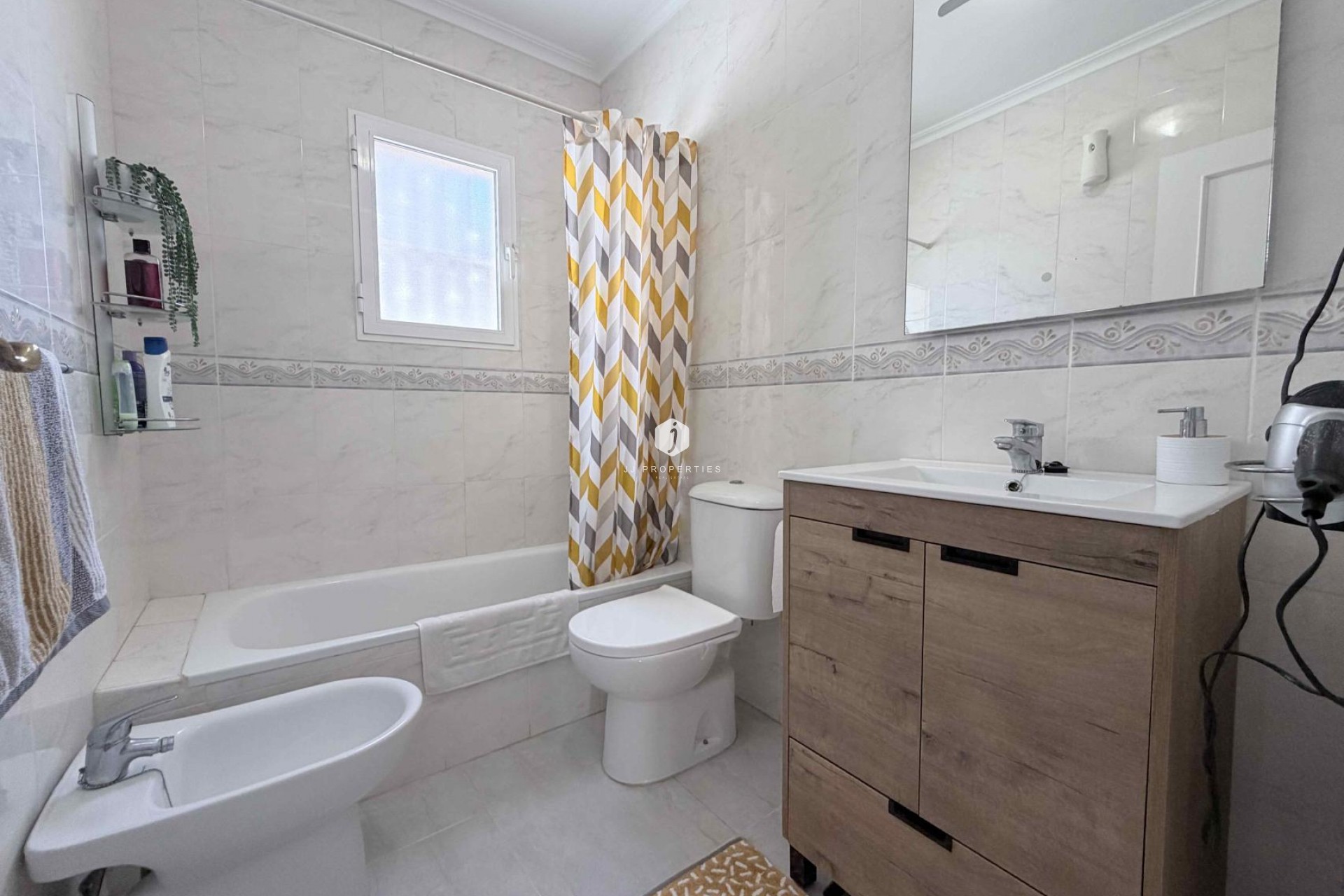 Aus zweiter Hand - Chalet -
Orihuela Costa - Costa Blanca