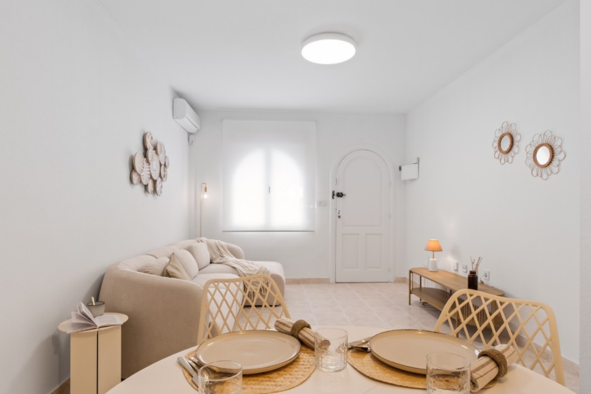 Aus zweiter Hand - Chalet -
Orihuela Costa - Costa Blanca