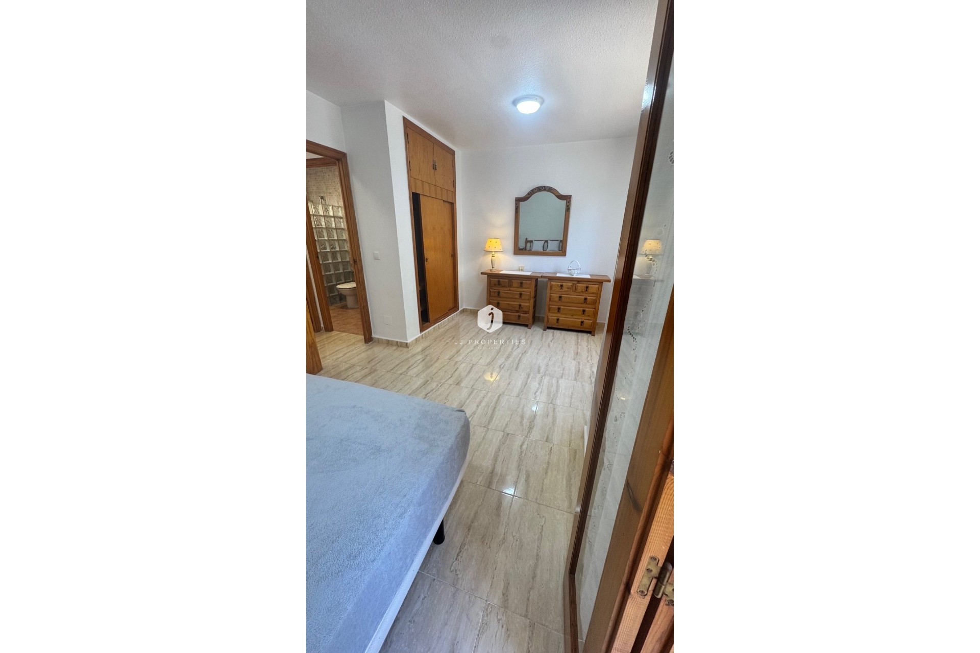 Aus zweiter Hand - Chalet -
Orihuela Costa - Costa Blanca