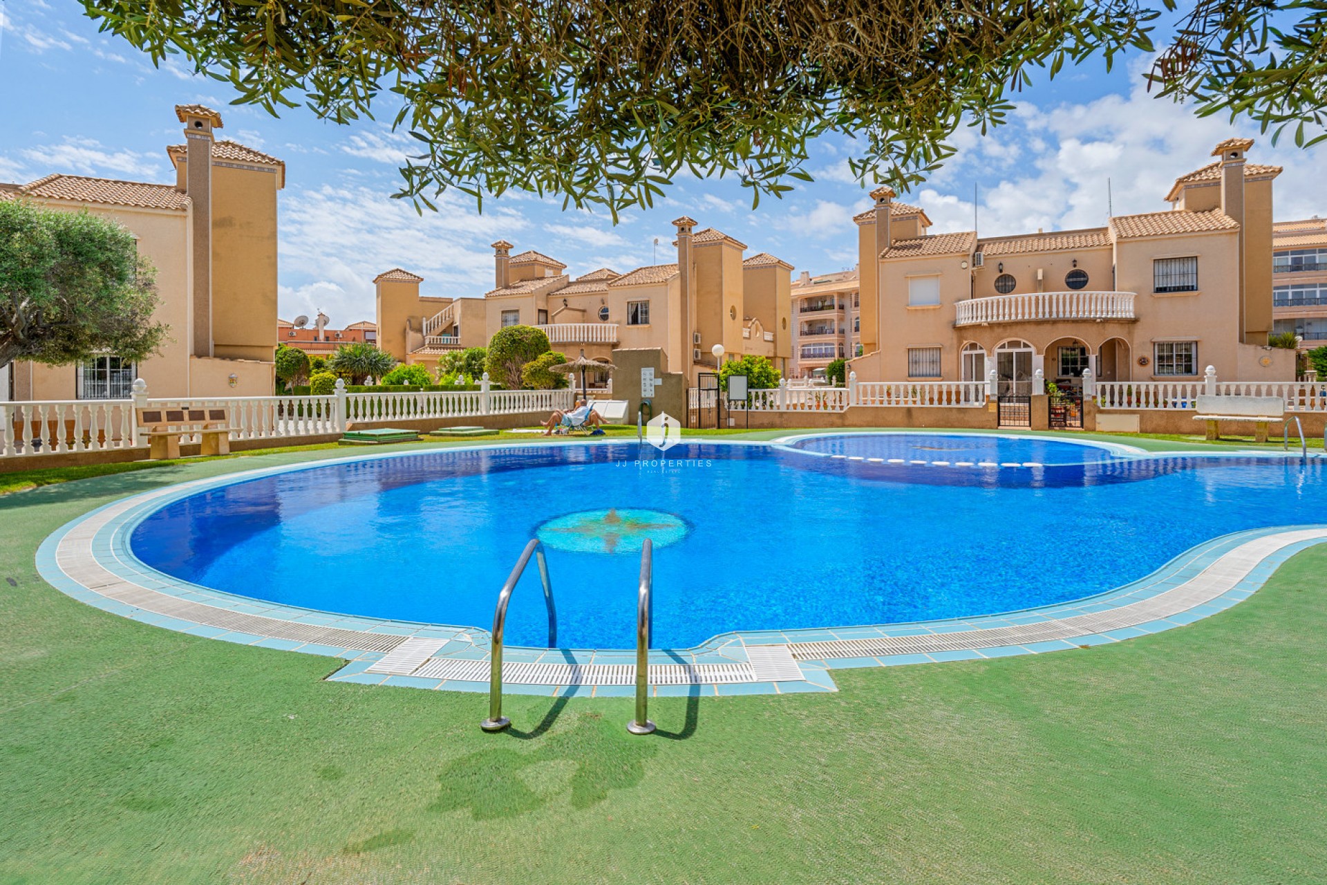 Aus zweiter Hand - Chalet -
Orihuela Costa - Costa Blanca