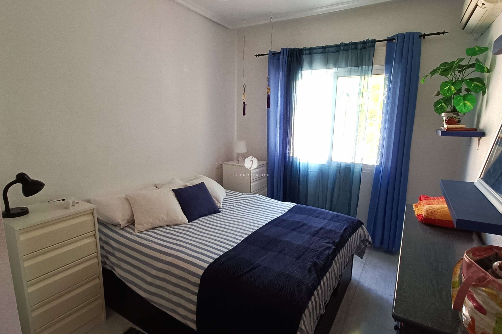 Aus zweiter Hand - Chalet -
Orihuela Costa - Costa Blanca
