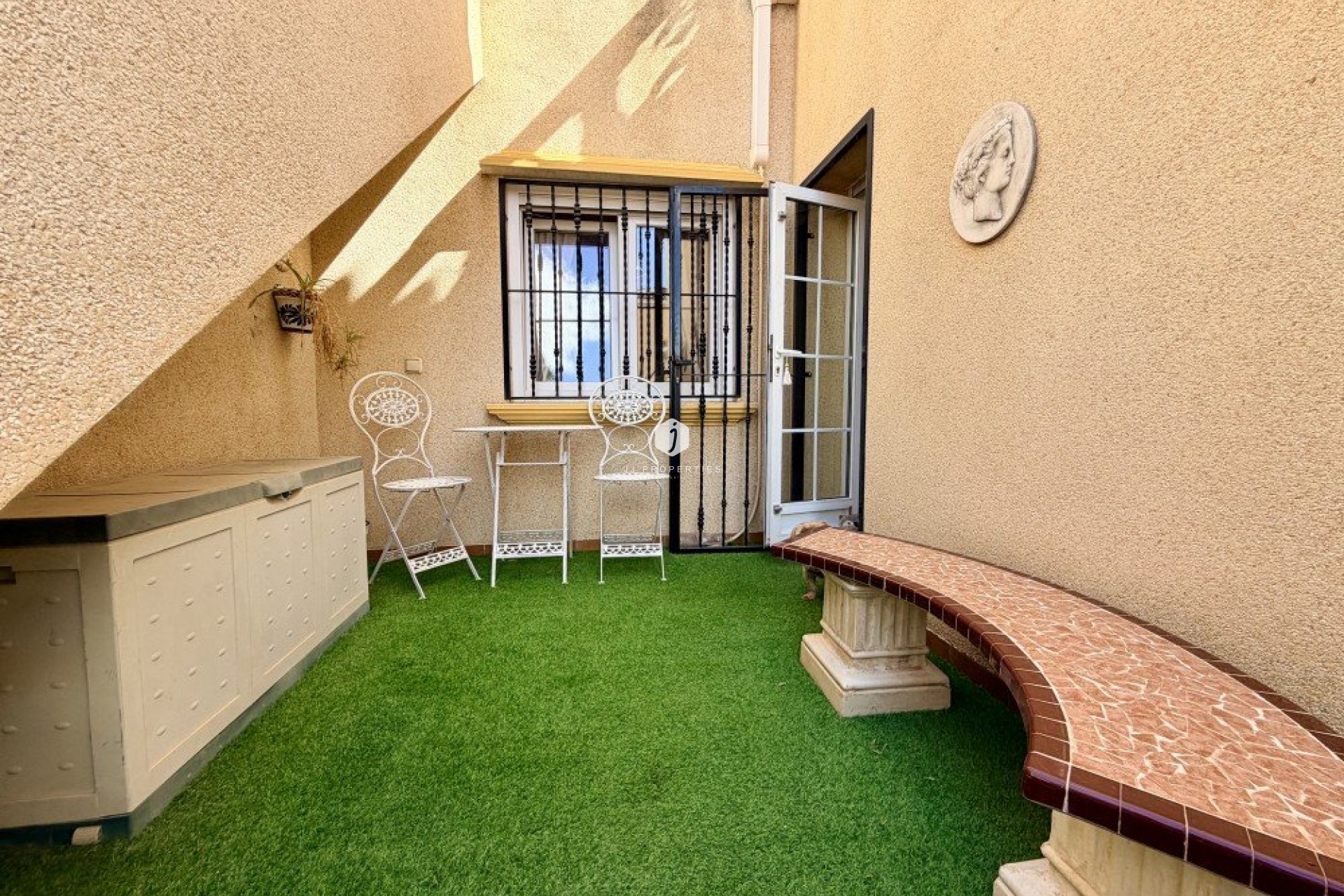 Aus zweiter Hand - Chalet -
Orihuela Costa - Costa Blanca